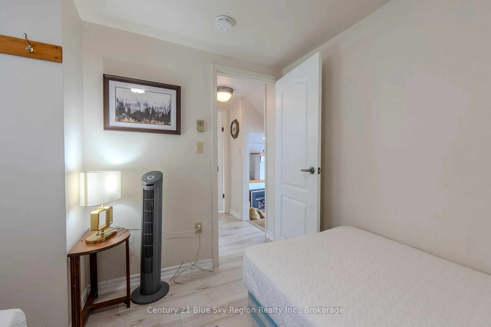 Photo 22 of 1421 Northshore Road, North Bay, Birchaven — HOMEH