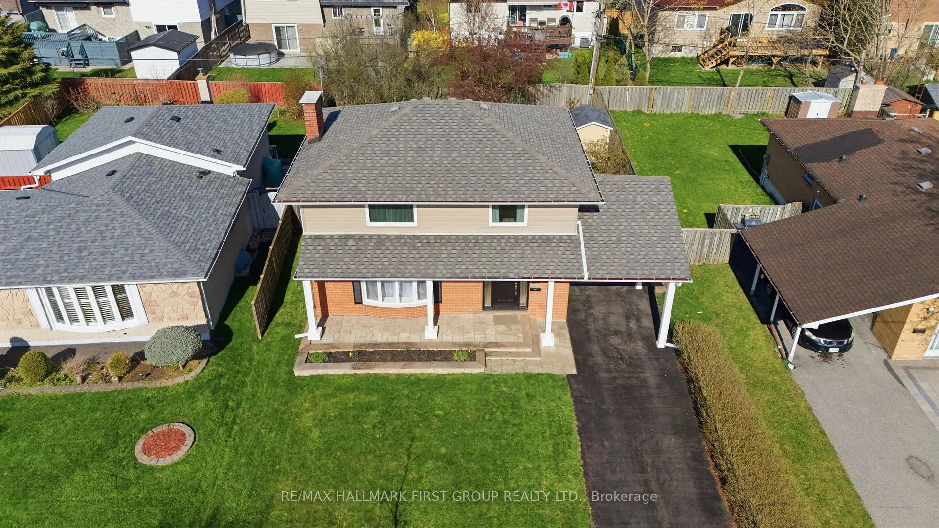 Photo 2 of 128 Clements Road E, Ajax, South East — HOMEH