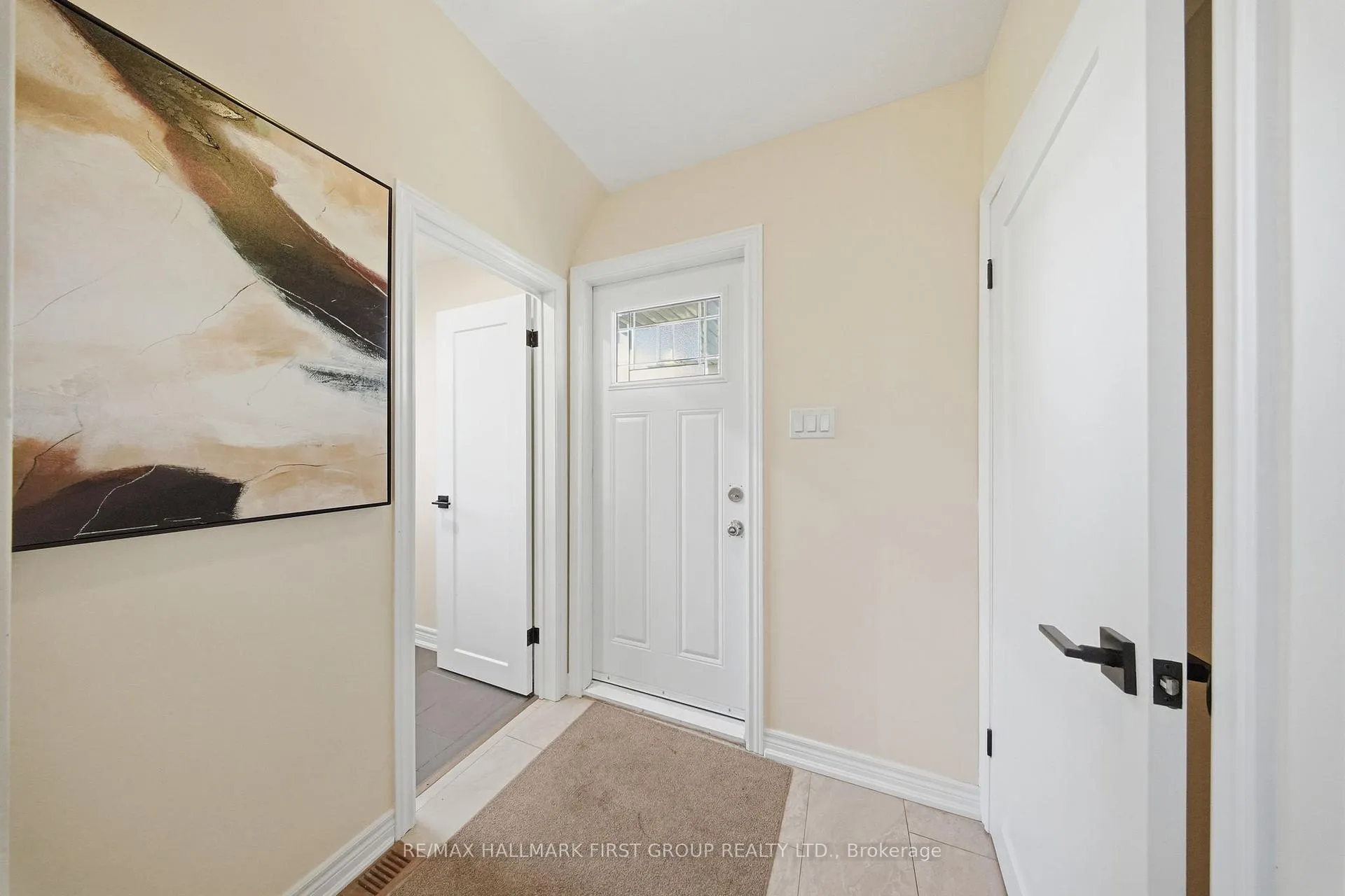 Photo 19 of 128 Clements Road E, Ajax, South East — HOMEH