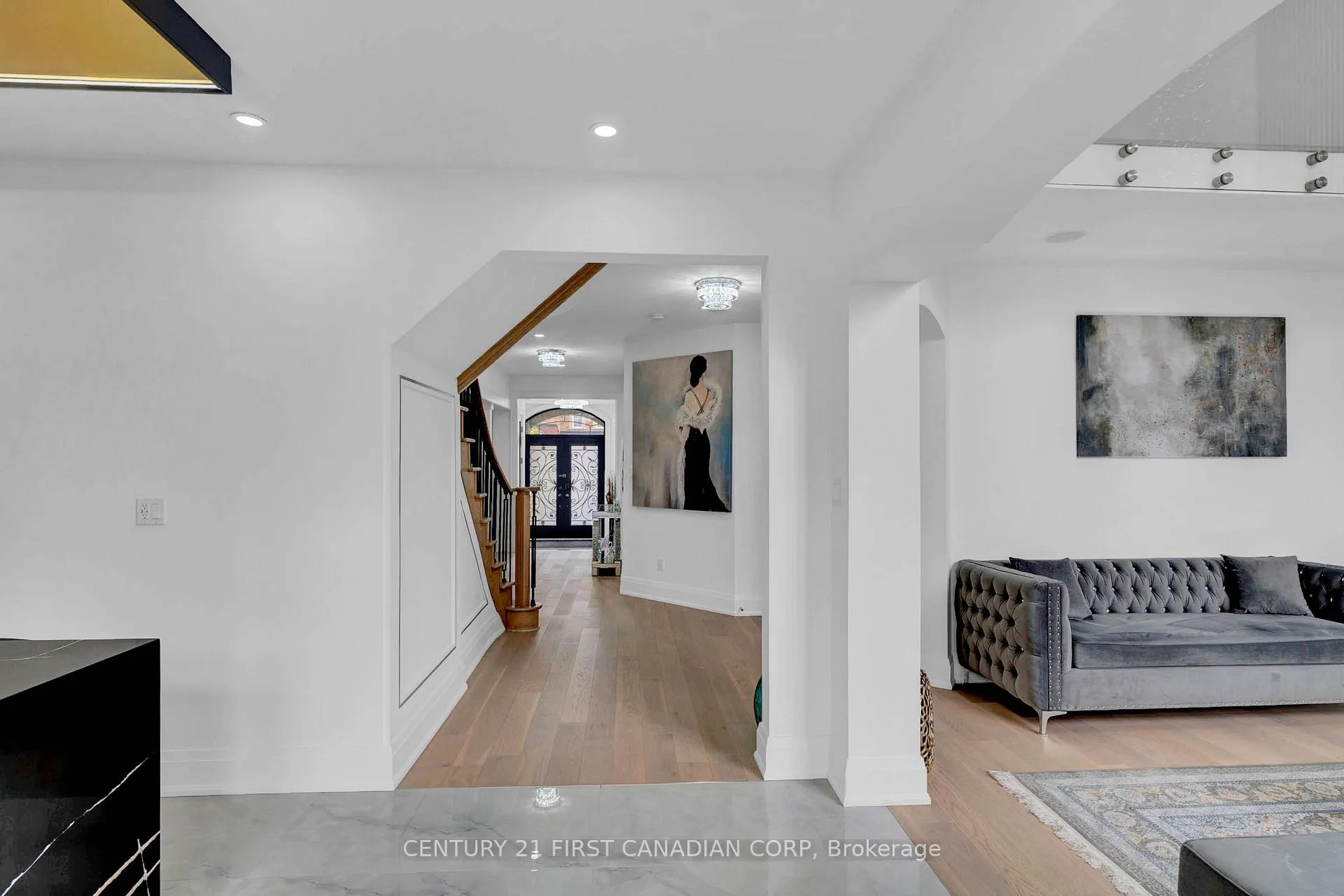 Photo 11 of 4 Freshspring Drive, Brampton, Sandringham-Wellington — HOMEH