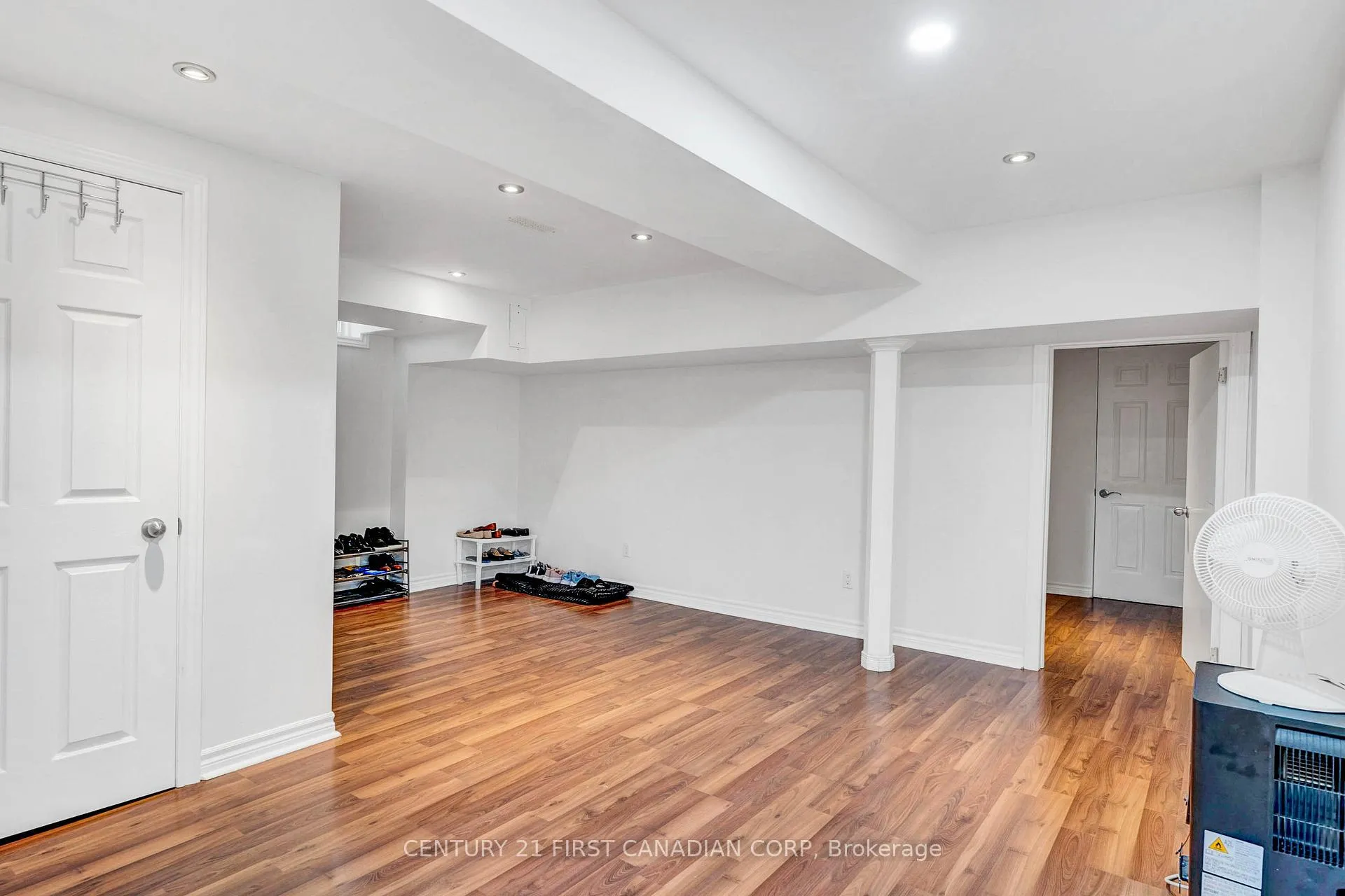 Photo 40 of 4 Freshspring Drive, Brampton, Sandringham-Wellington — HOMEH