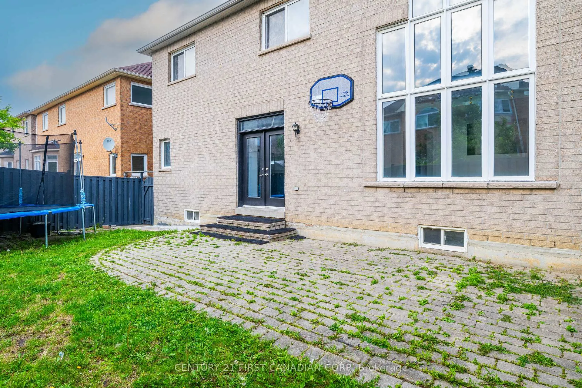 Photo 45 of 4 Freshspring Drive, Brampton, Sandringham-Wellington — HOMEH