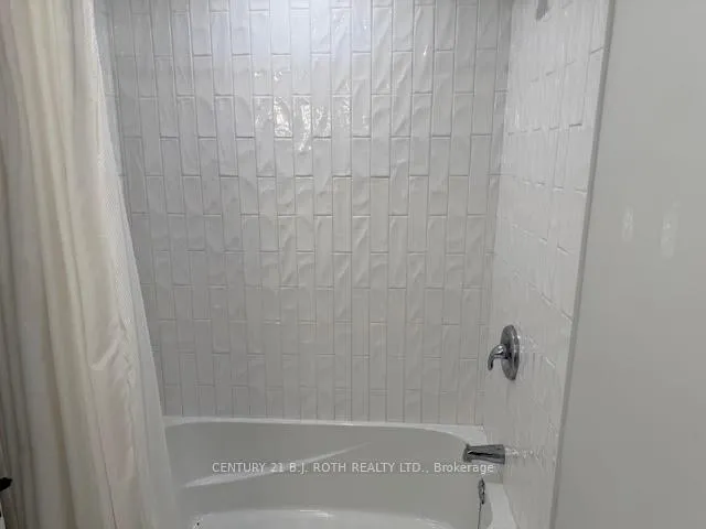 Photo 10 of 86 Doran Road, Springwater, Midhurst — HOMEH