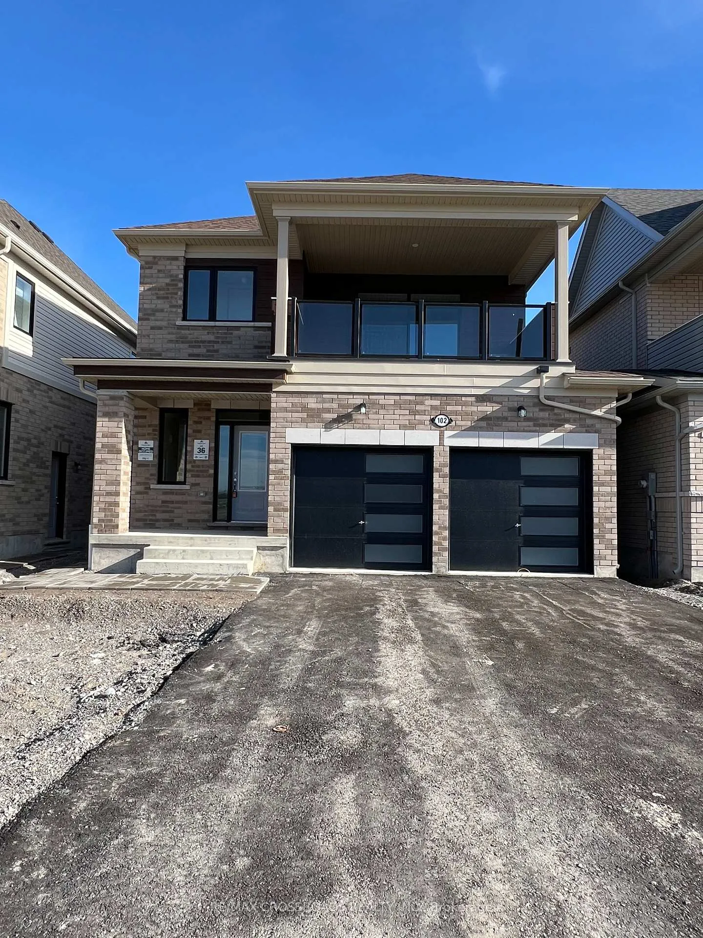 Front of Unit 2nd Flr, 102 Donald Cameron Crescent