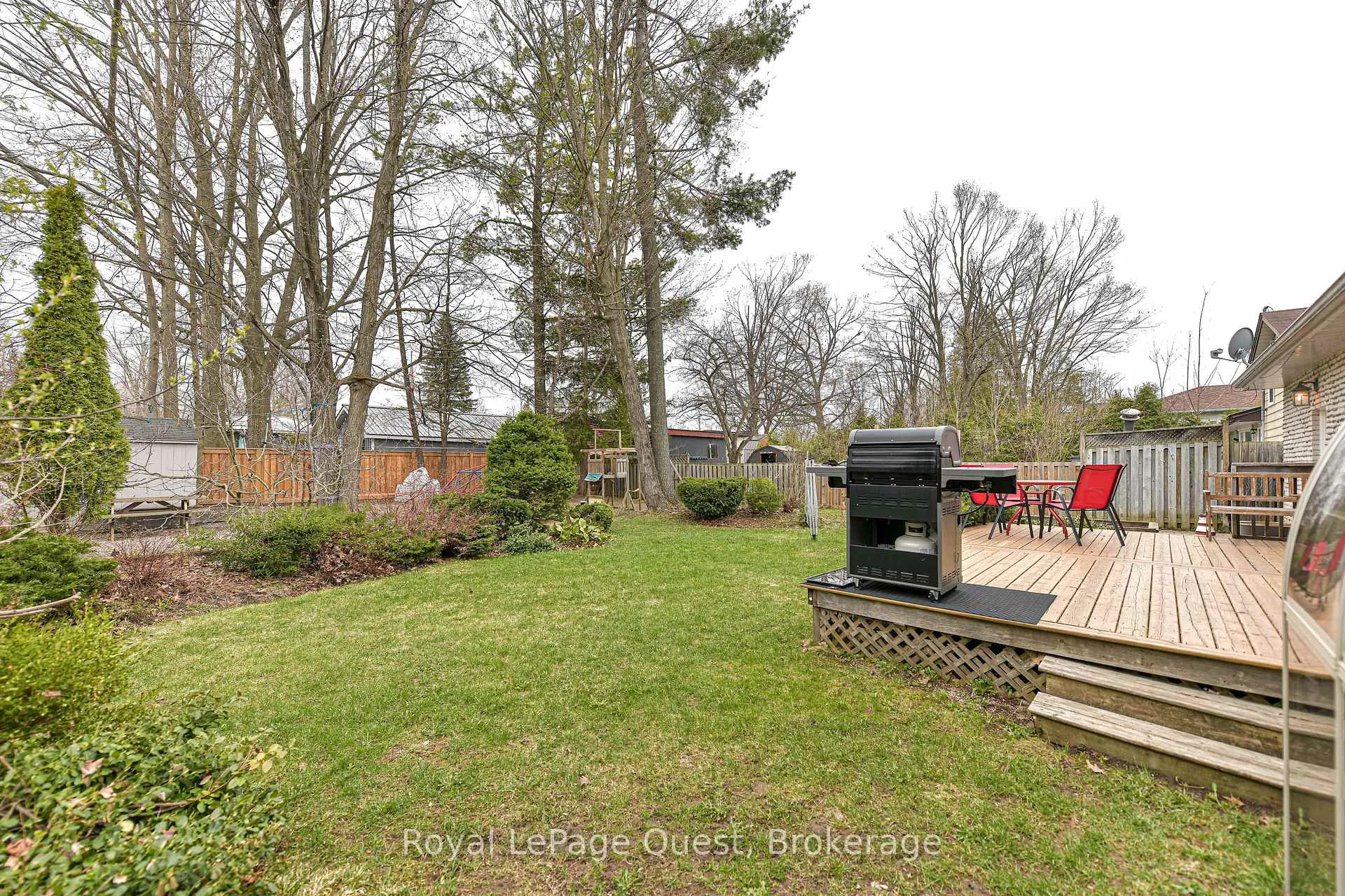 Photo 6 of 9 Eleanor Road, Orillia — HOMEH