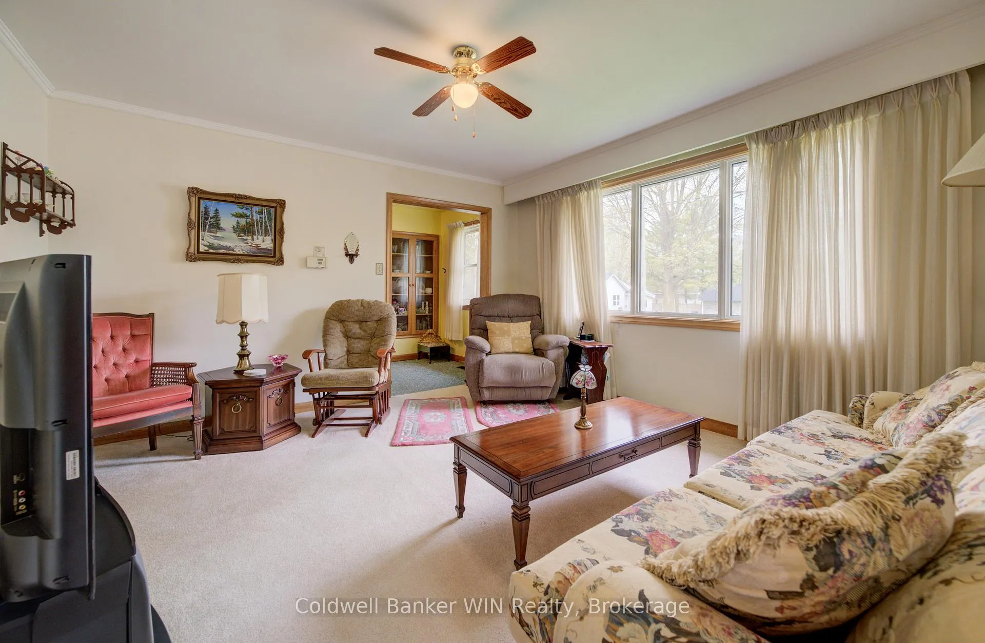 Photo 5 of 320 Waterloo Street, Wellington North, Mount Forest — HOMEH