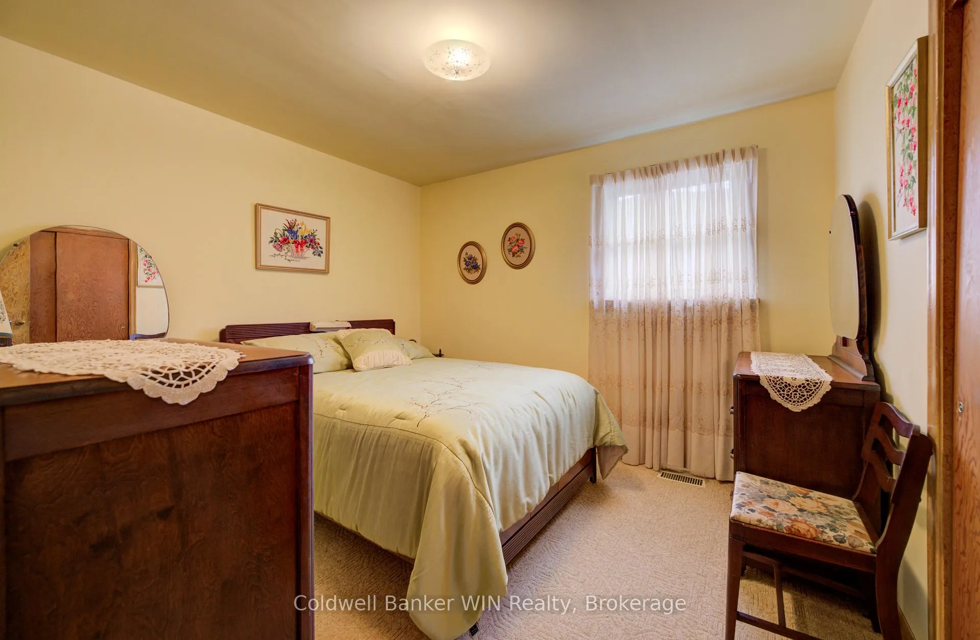 Photo 16 of 320 Waterloo Street, Wellington North, Mount Forest — HOMEH