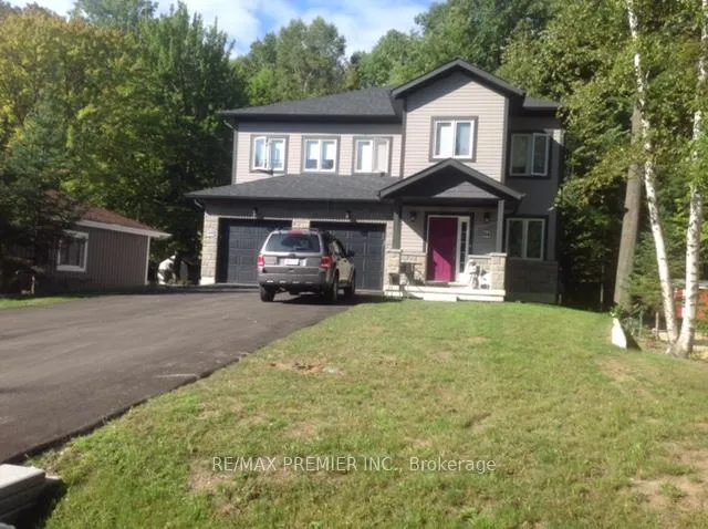 Photo 1 of 36A 48th Street S, Wasaga Beach — HOMEH