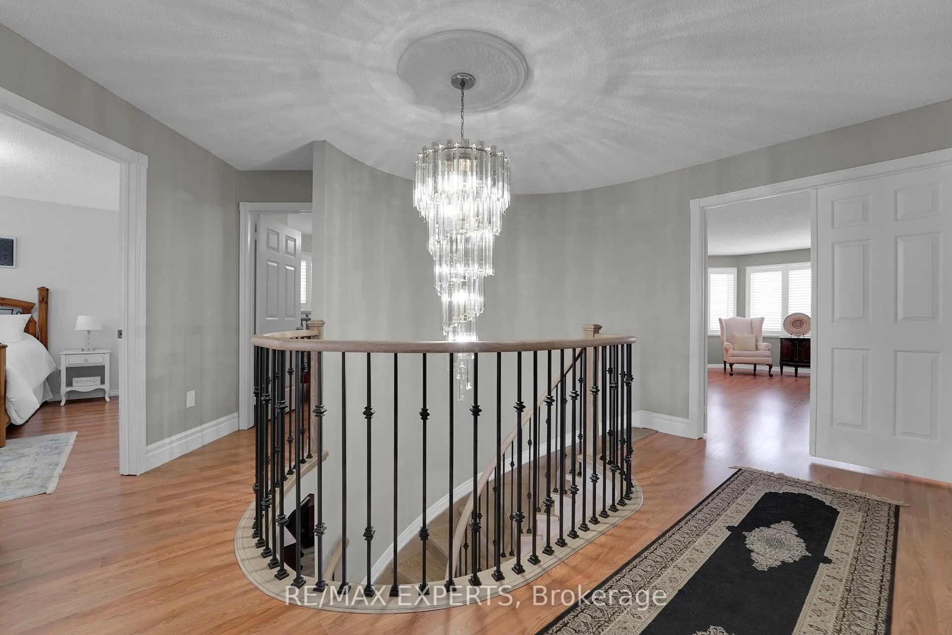 Photo 38 of 8 Chickadee Crescent, Brampton, Snelgrove — HOMEH