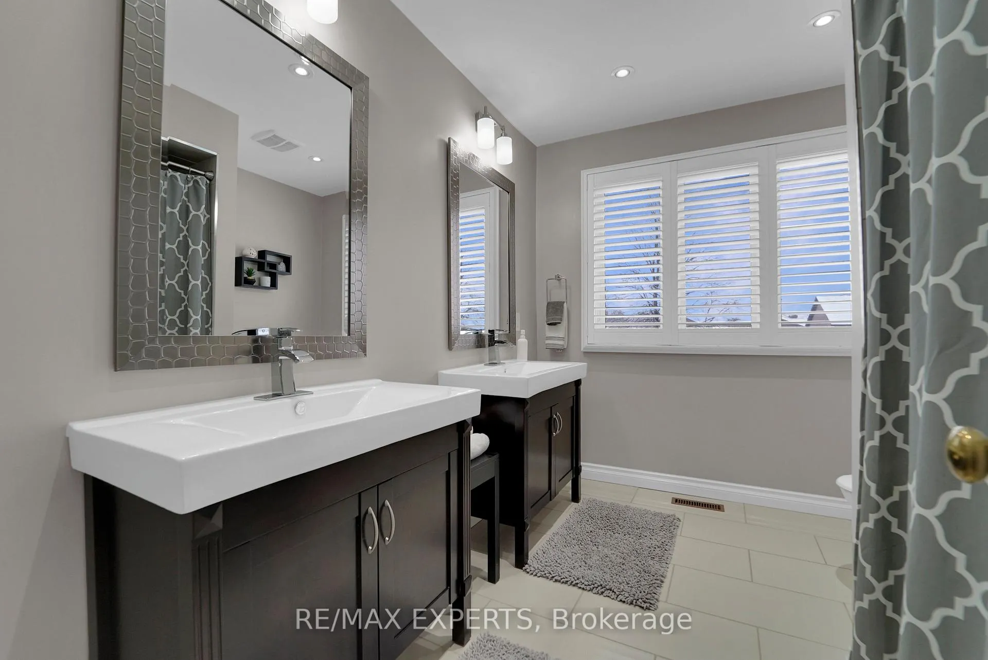 Photo 39 of 8 Chickadee Crescent, Brampton, Snelgrove — HOMEH
