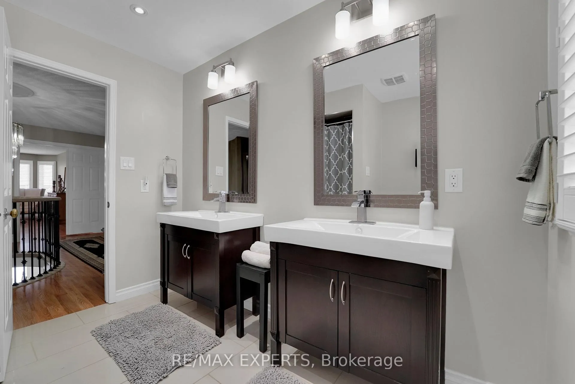 Photo 40 of 8 Chickadee Crescent, Brampton, Snelgrove — HOMEH