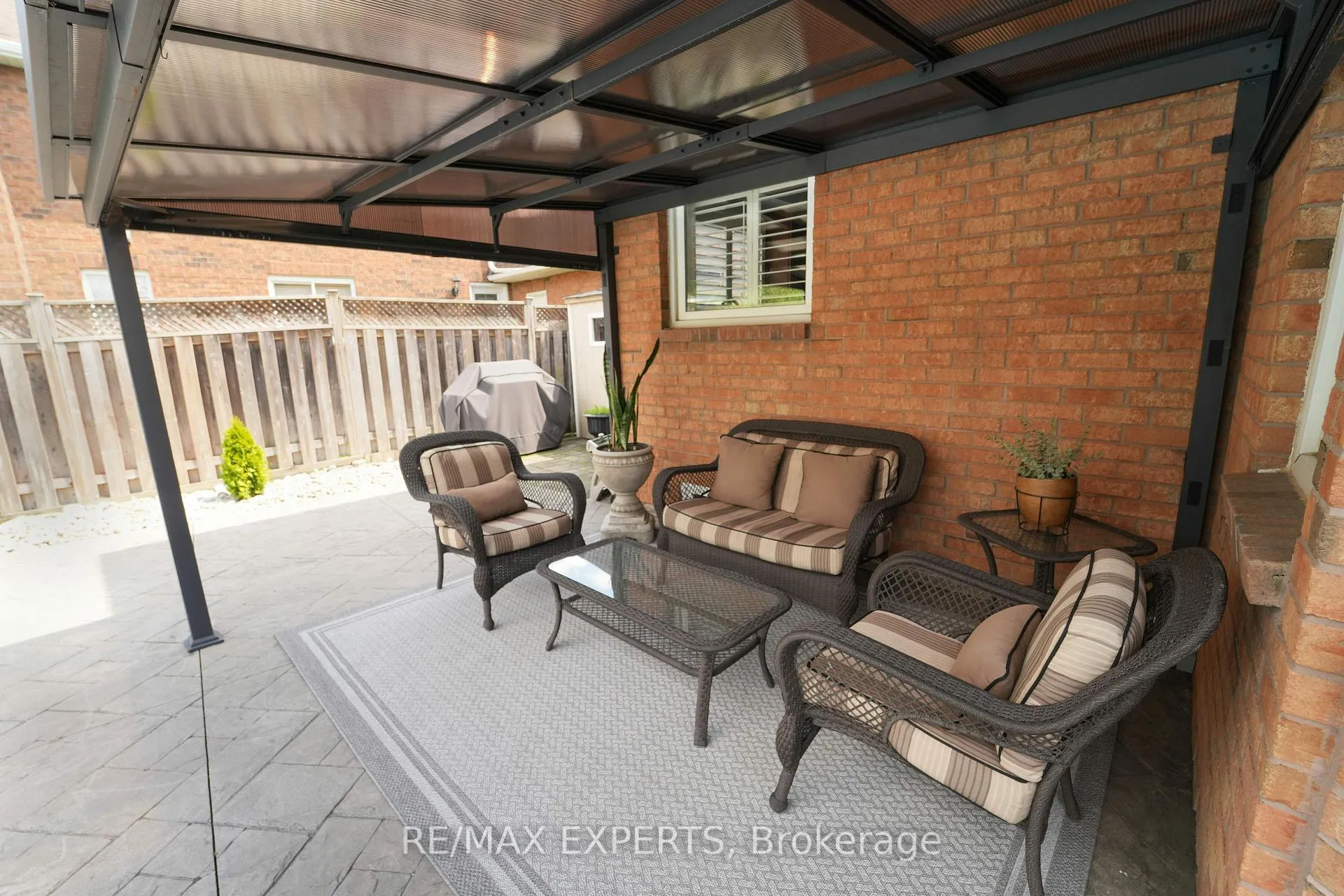 Photo 45 of 8 Chickadee Crescent, Brampton, Snelgrove — HOMEH