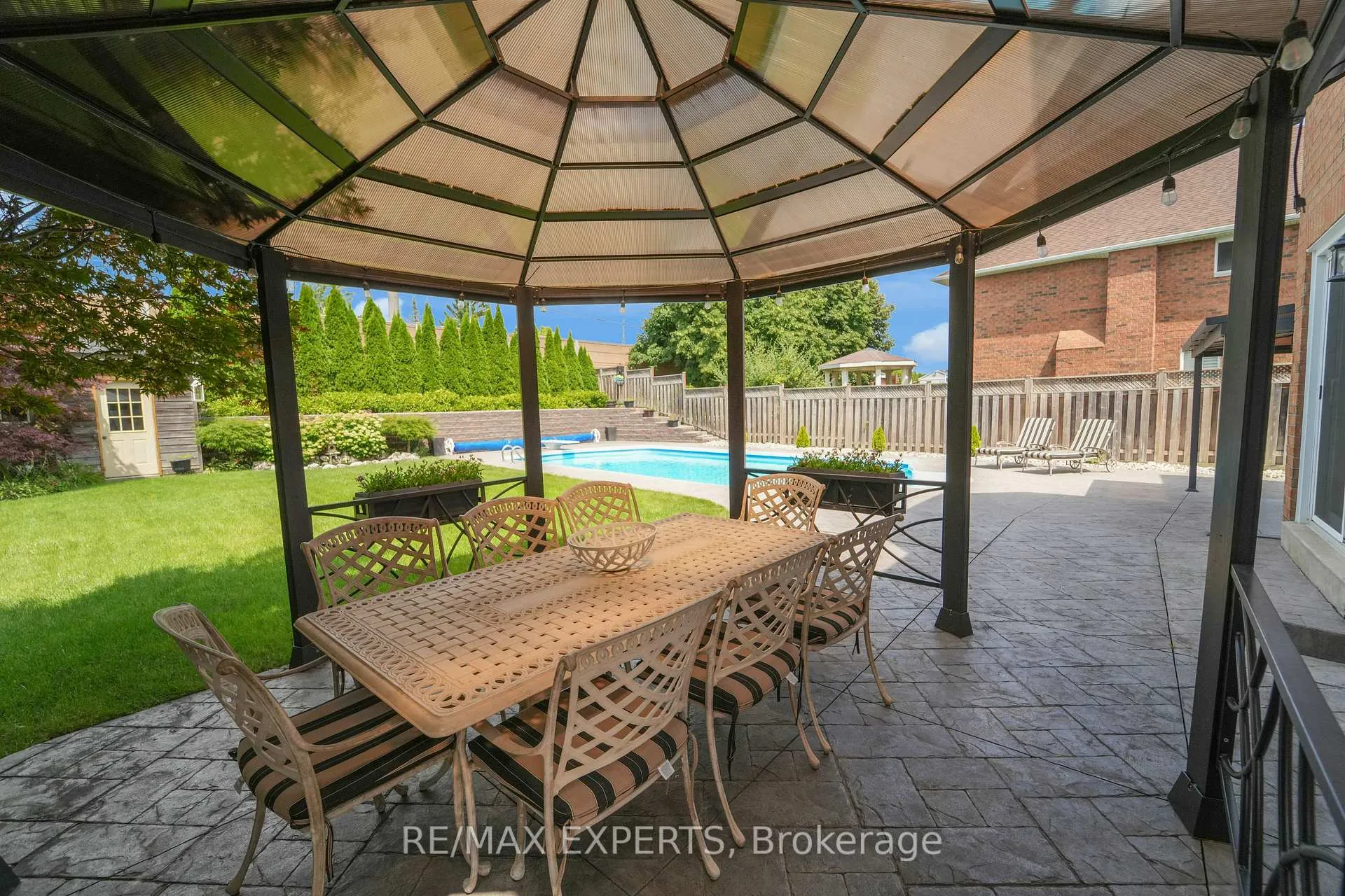 Photo 46 of 8 Chickadee Crescent, Brampton, Snelgrove — HOMEH