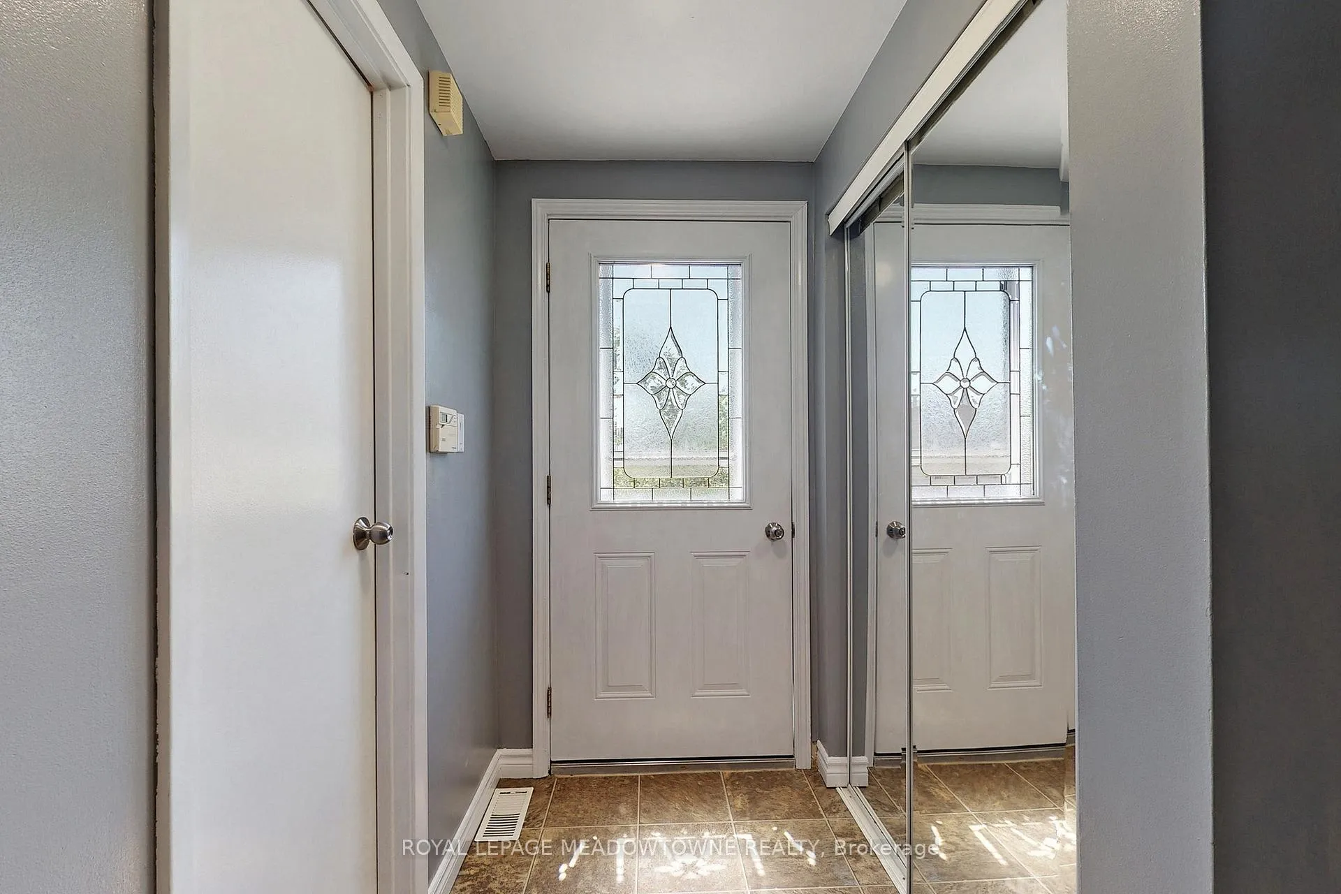 Photo 4 of Unit 10, 648 Doon Village Road, Kitchener, Pioneer Park — HOMEH