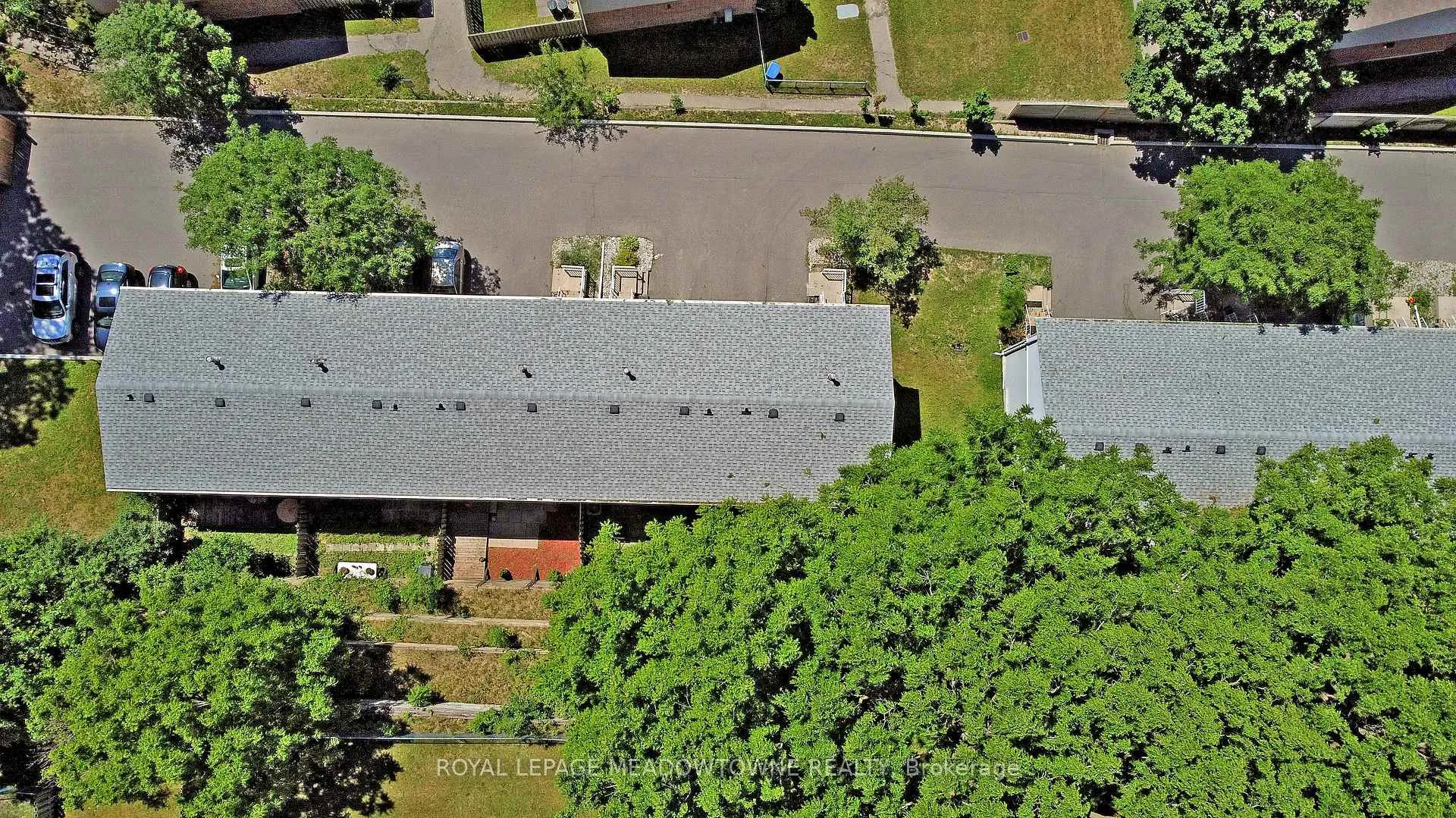 Photo 38 of Unit 10, 648 Doon Village Road, Kitchener, Pioneer Park — HOMEH
