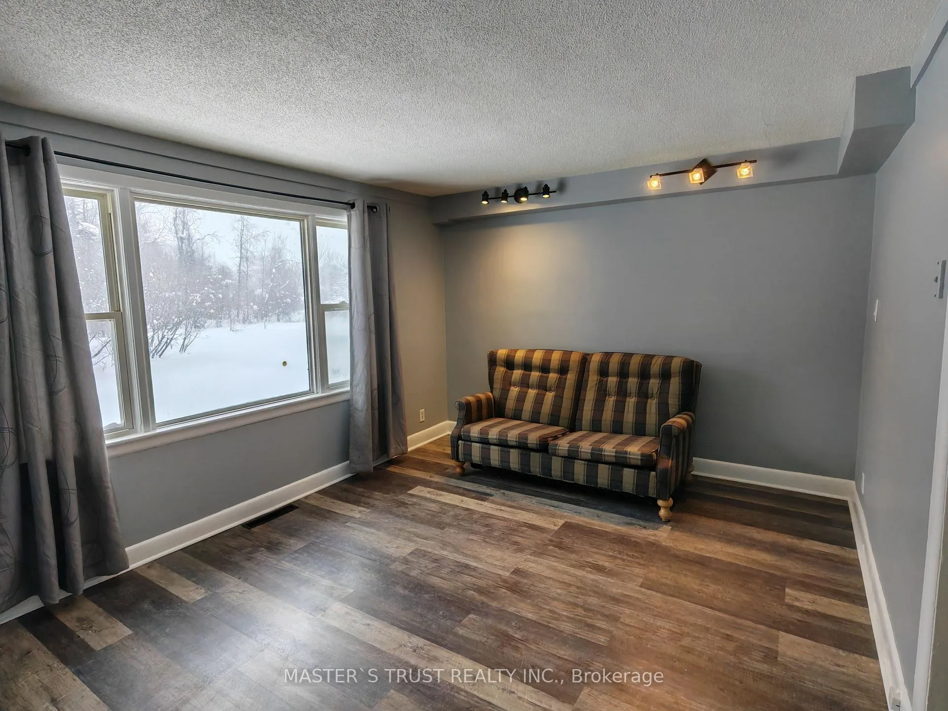 Photo 1 of Unit 1, 356 Barrie Road, Orillia — HOMEH