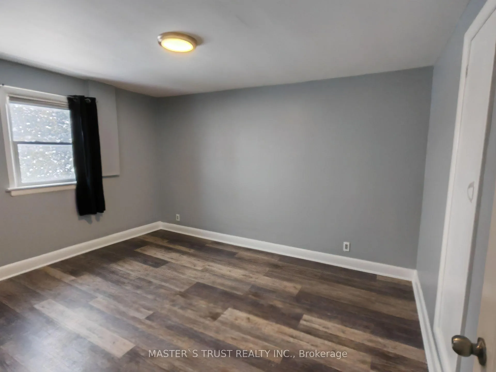Photo 7 of Unit 1, 356 Barrie Road, Orillia — HOMEH