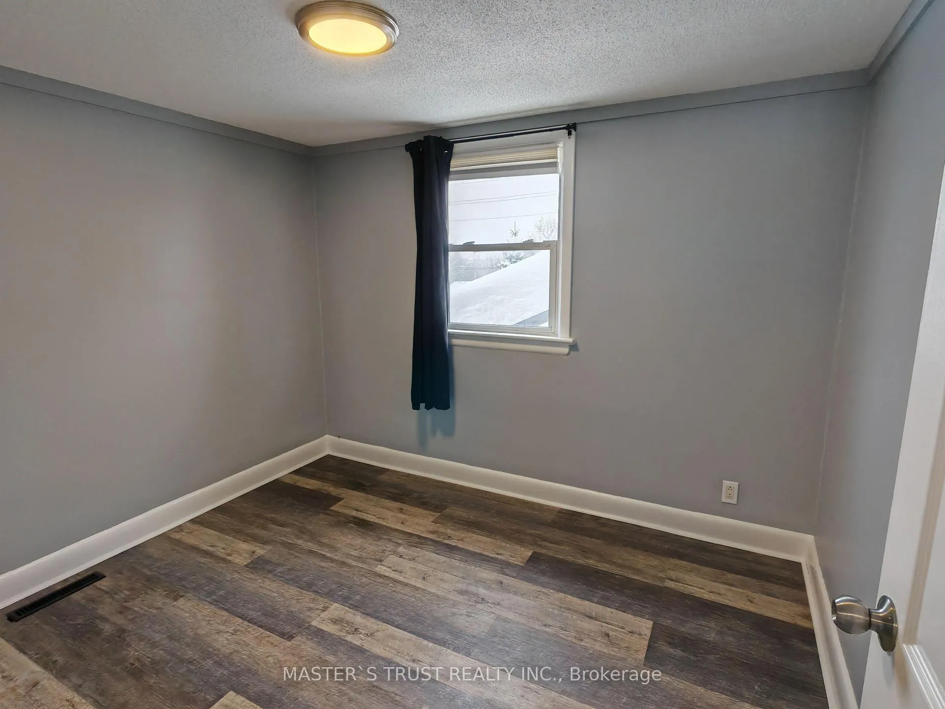 Photo 8 of Unit 1, 356 Barrie Road, Orillia — HOMEH
