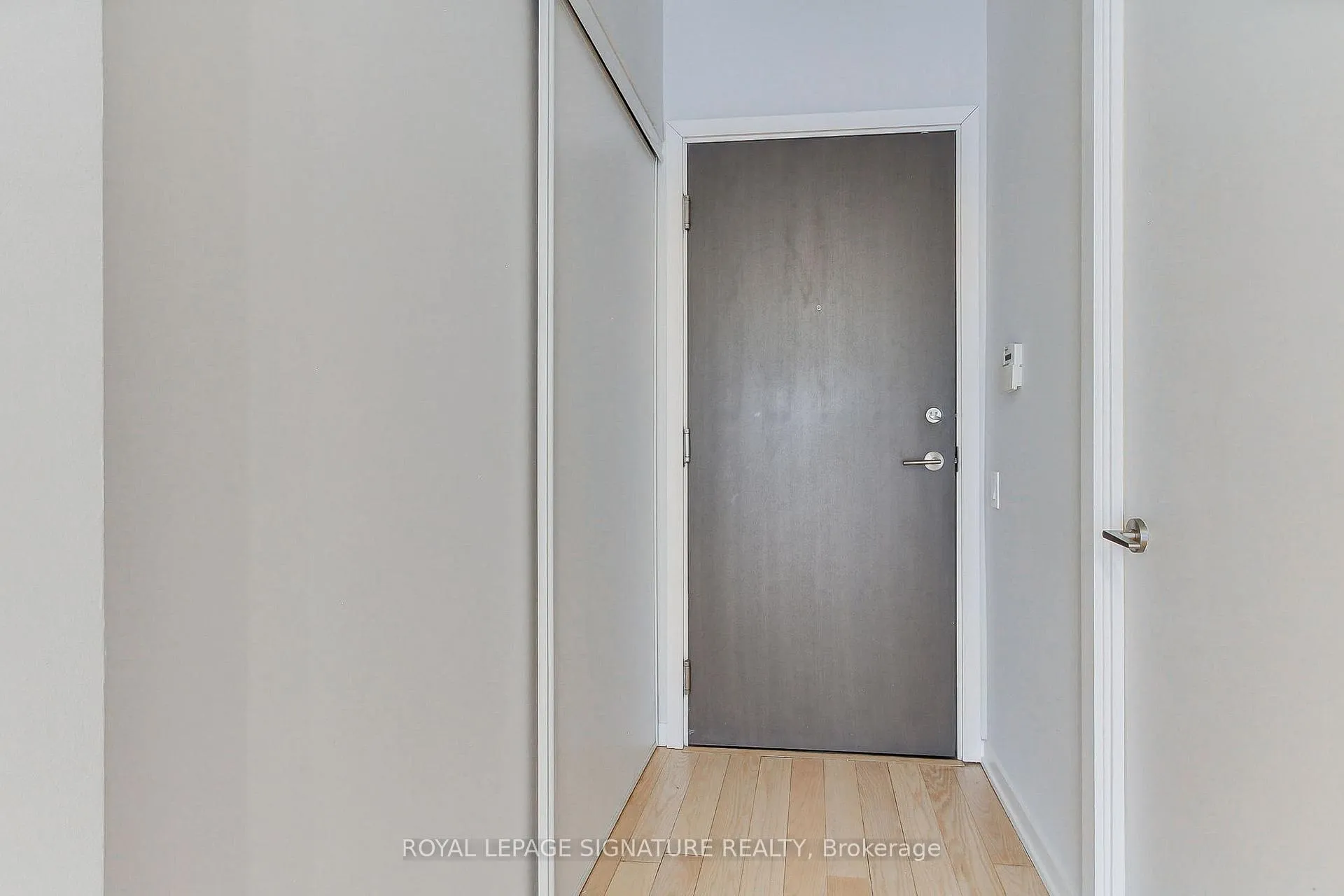 Photo 8 of Unit 1511, 103 The Queensway, Toronto, High Park-Swansea — HOMEH