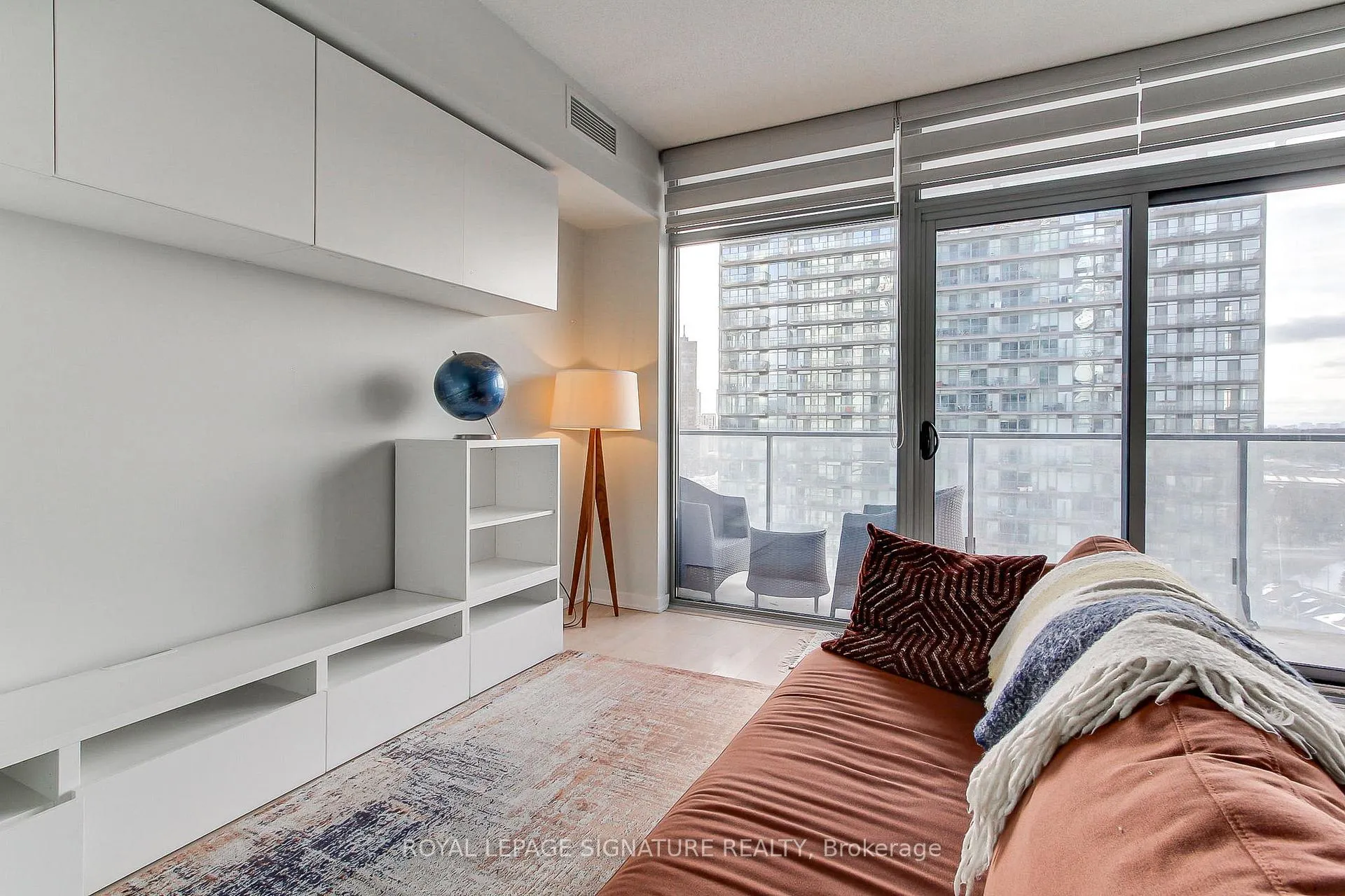 Photo 22 of Unit 1511, 103 The Queensway, Toronto, High Park-Swansea — HOMEH