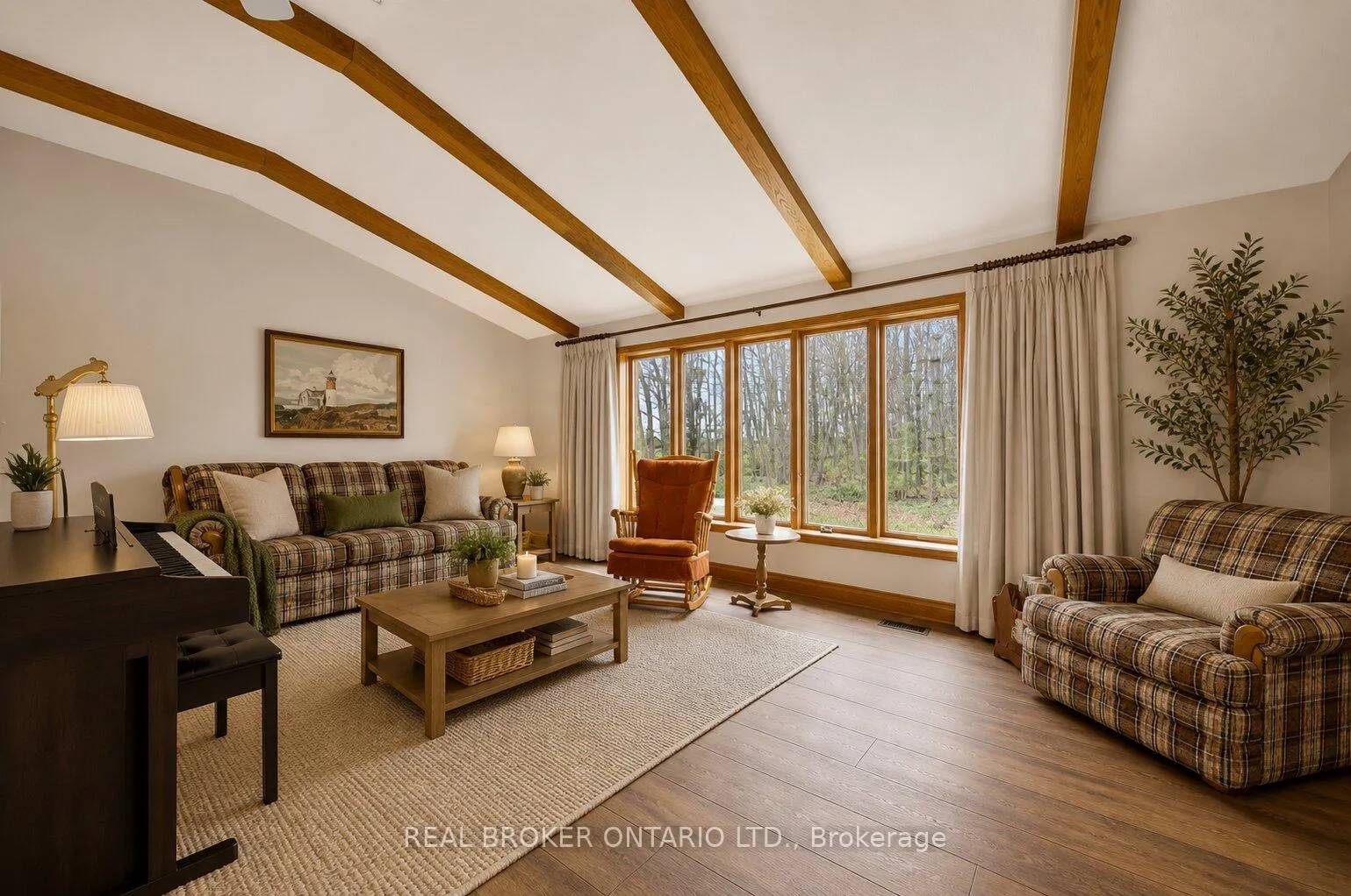 Photo 8 of 2340 Concession 4 Road W, Hamilton, Rural Flamborough — HOMEH