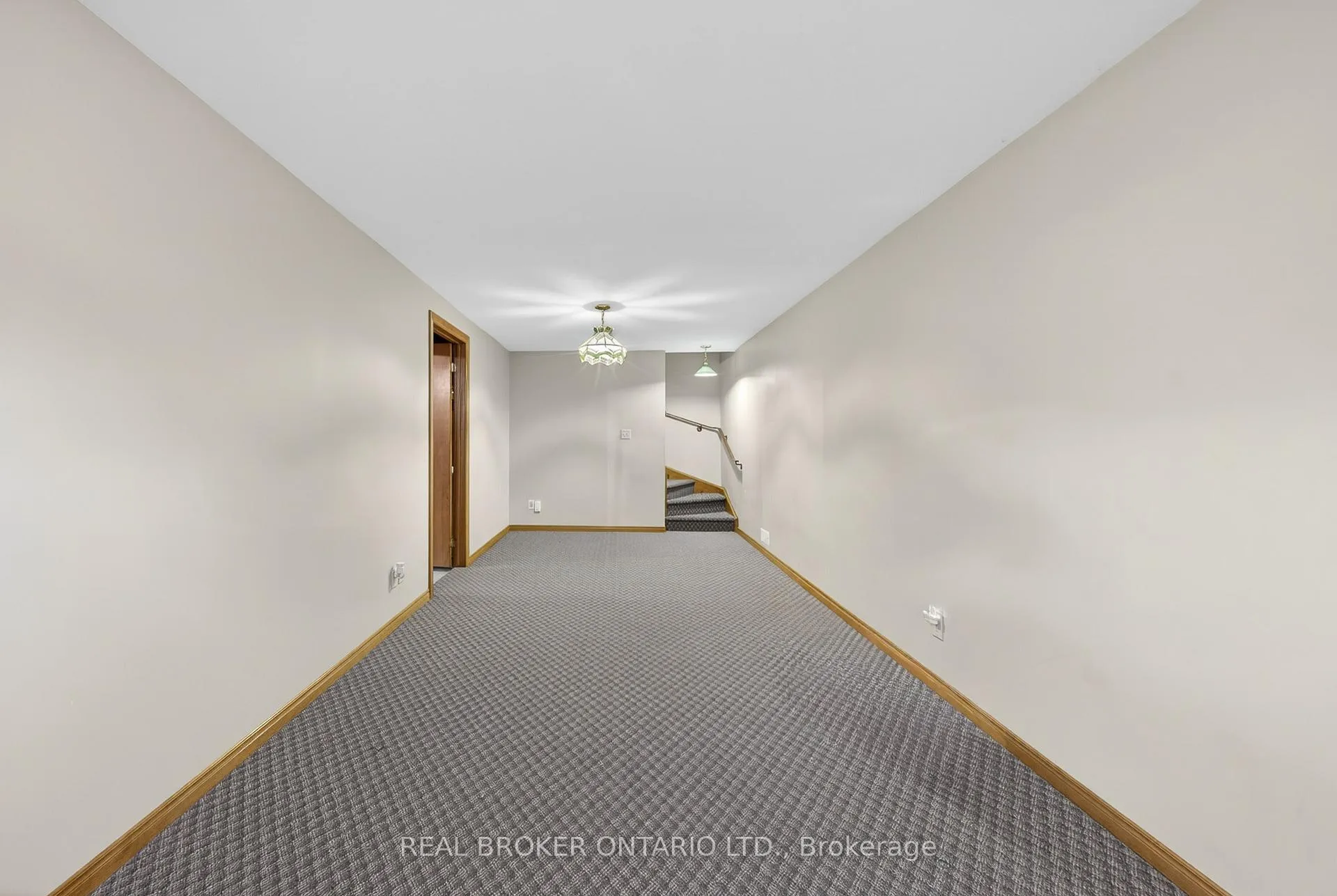 Photo 21 of 2340 Concession 4 Road W, Hamilton, Rural Flamborough — HOMEH