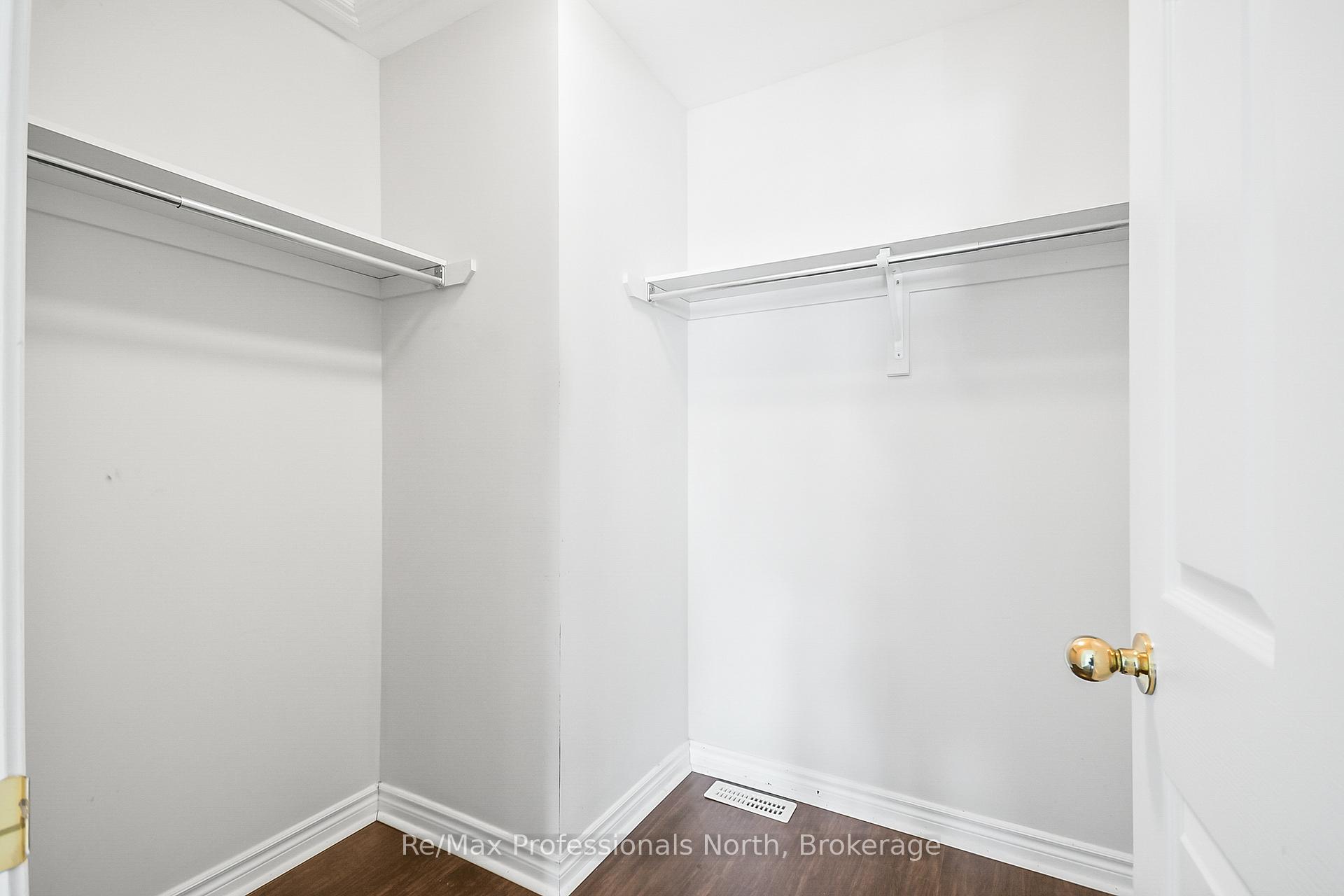 Photo 19 of 635 Wagner Street, Gravenhurst, Muskoka (S) — HOMEH
