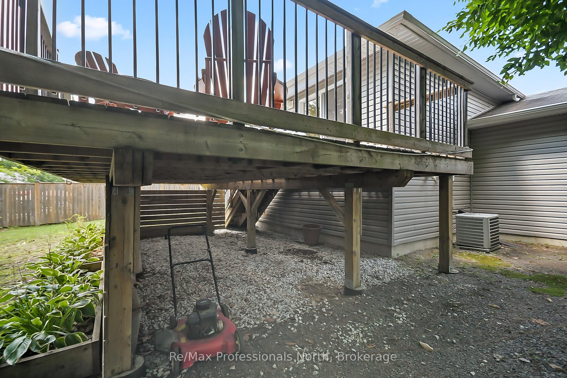 Photo 30 of 635 Wagner Street, Gravenhurst, Muskoka (S) — HOMEH