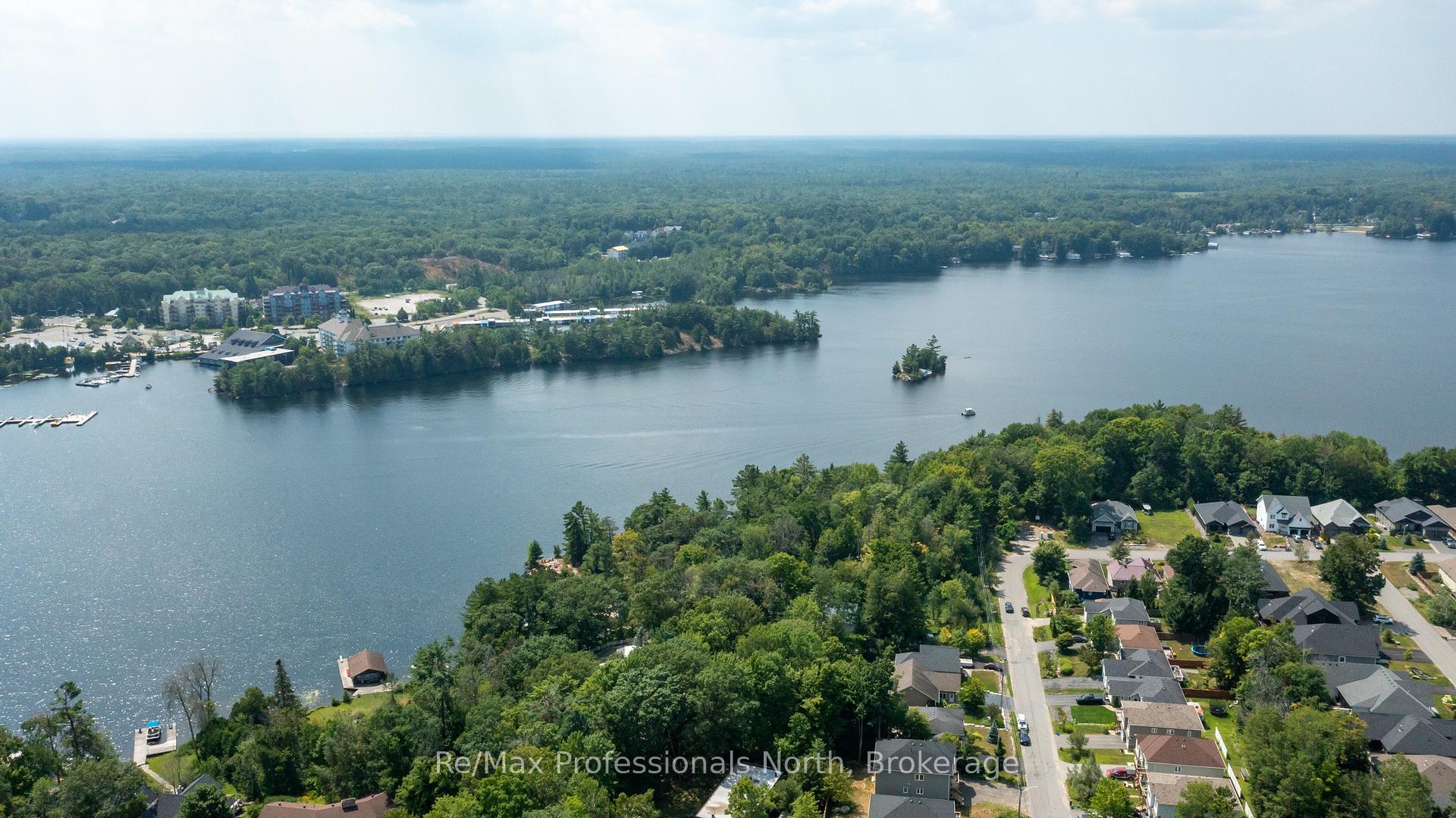 Photo 37 of 635 Wagner Street, Gravenhurst, Muskoka (S) — HOMEH
