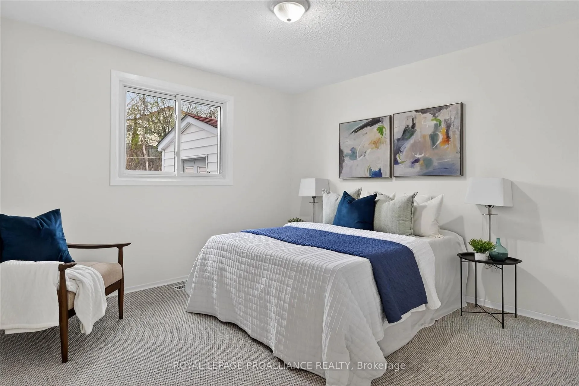 Photo 11 of 1941 Croftdale Crescent, Peterborough, Monaghan Ward 2 — HOMEH