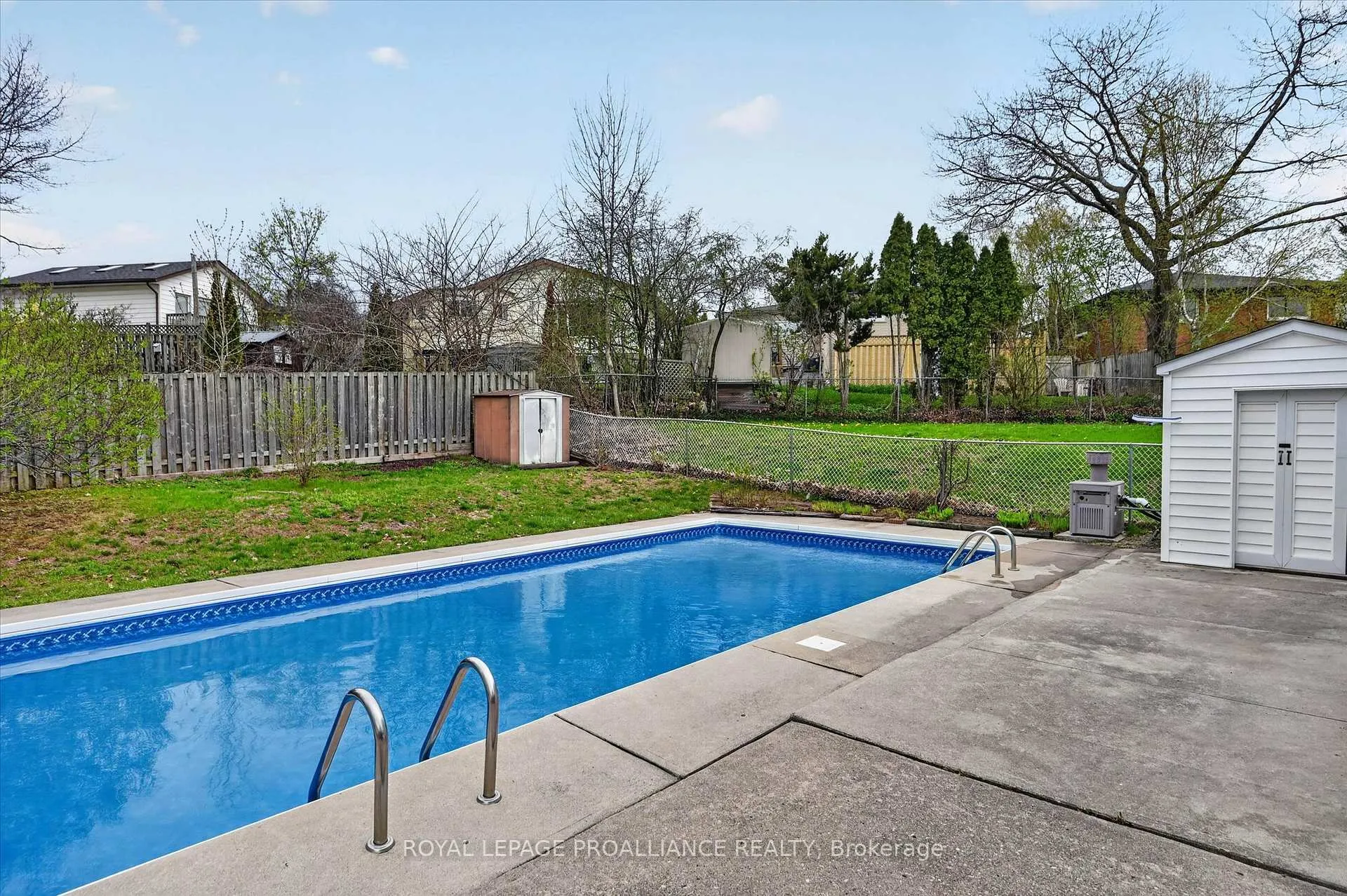 Photo 18 of 1941 Croftdale Crescent, Peterborough, Monaghan Ward 2 — HOMEH