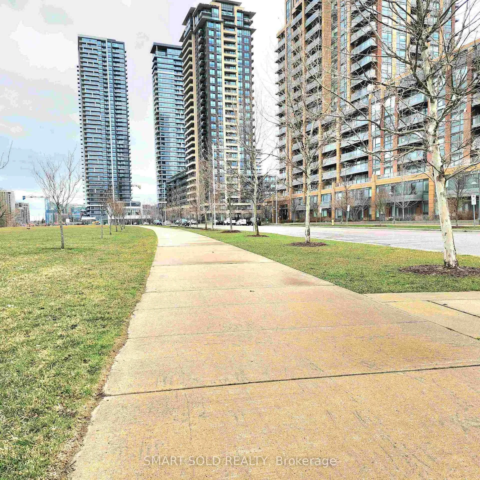 Photo 2 of Unit 506, 8200 Birchmount Road W, Markham, Unionville — HOMEH
