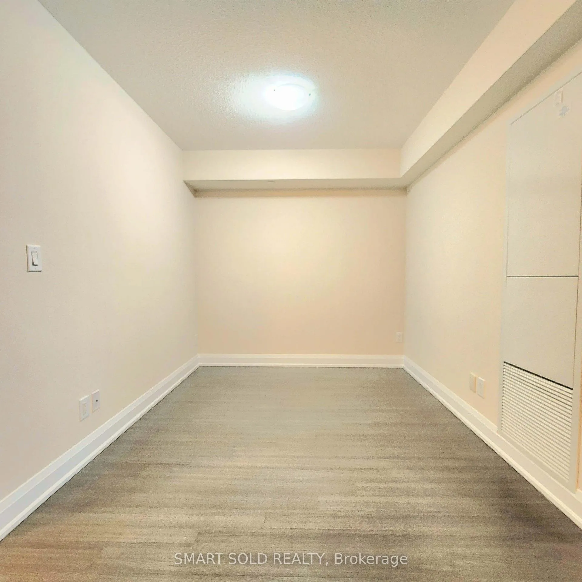 Photo 14 of Unit 506, 8200 Birchmount Road W, Markham, Unionville — HOMEH