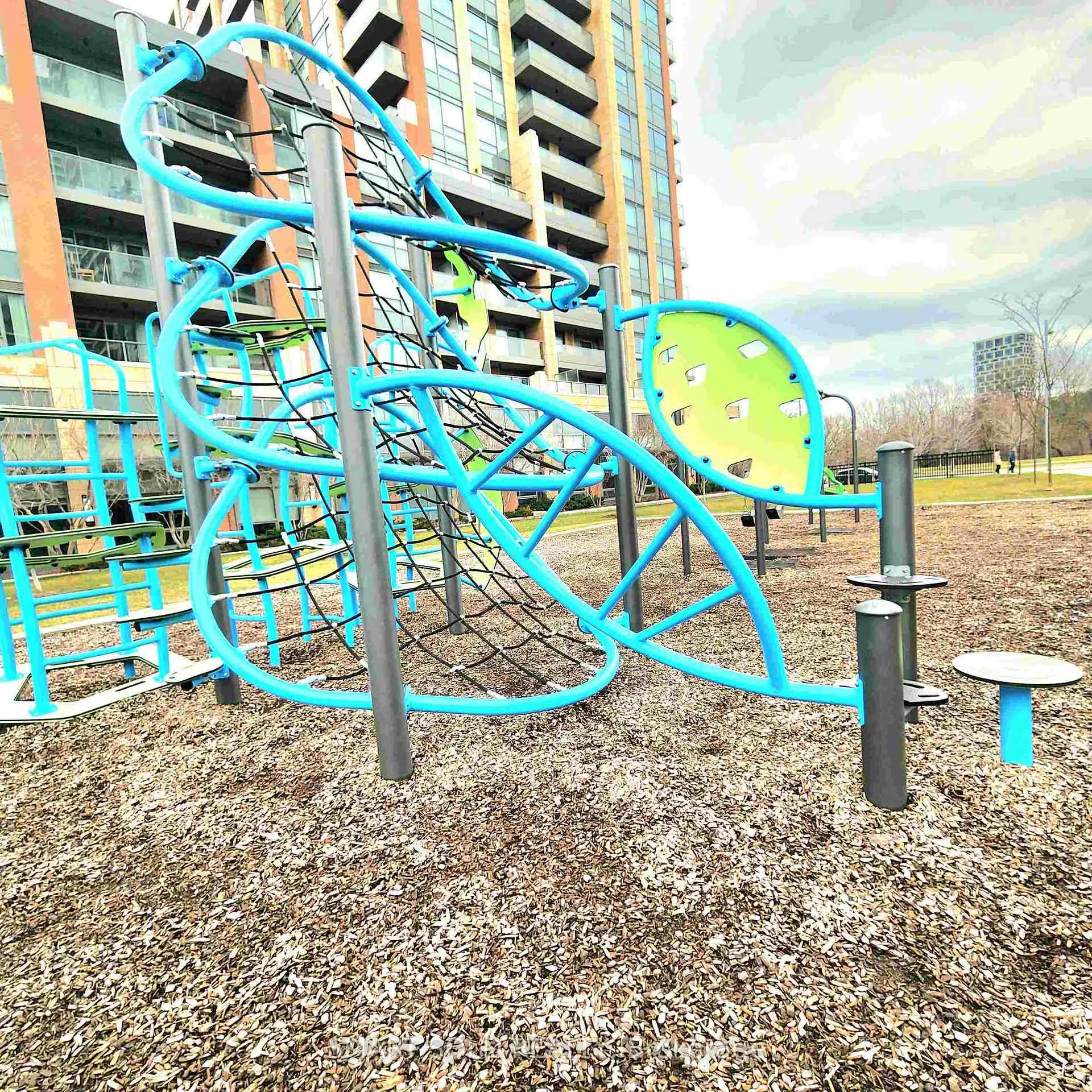 Photo 40 of Unit 506, 8200 Birchmount Road W, Markham, Unionville — HOMEH