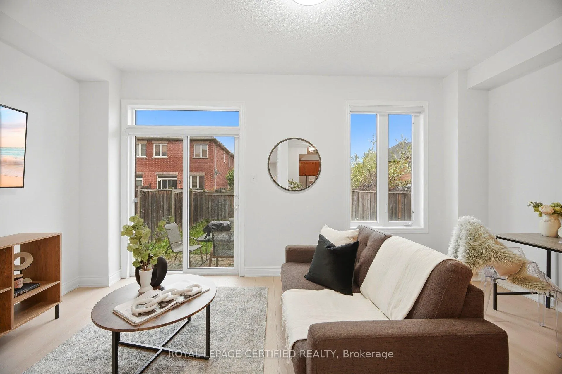 Photo 12 of 3302 Stoney Crescent, Mississauga, Churchill Meadows — HOMEH