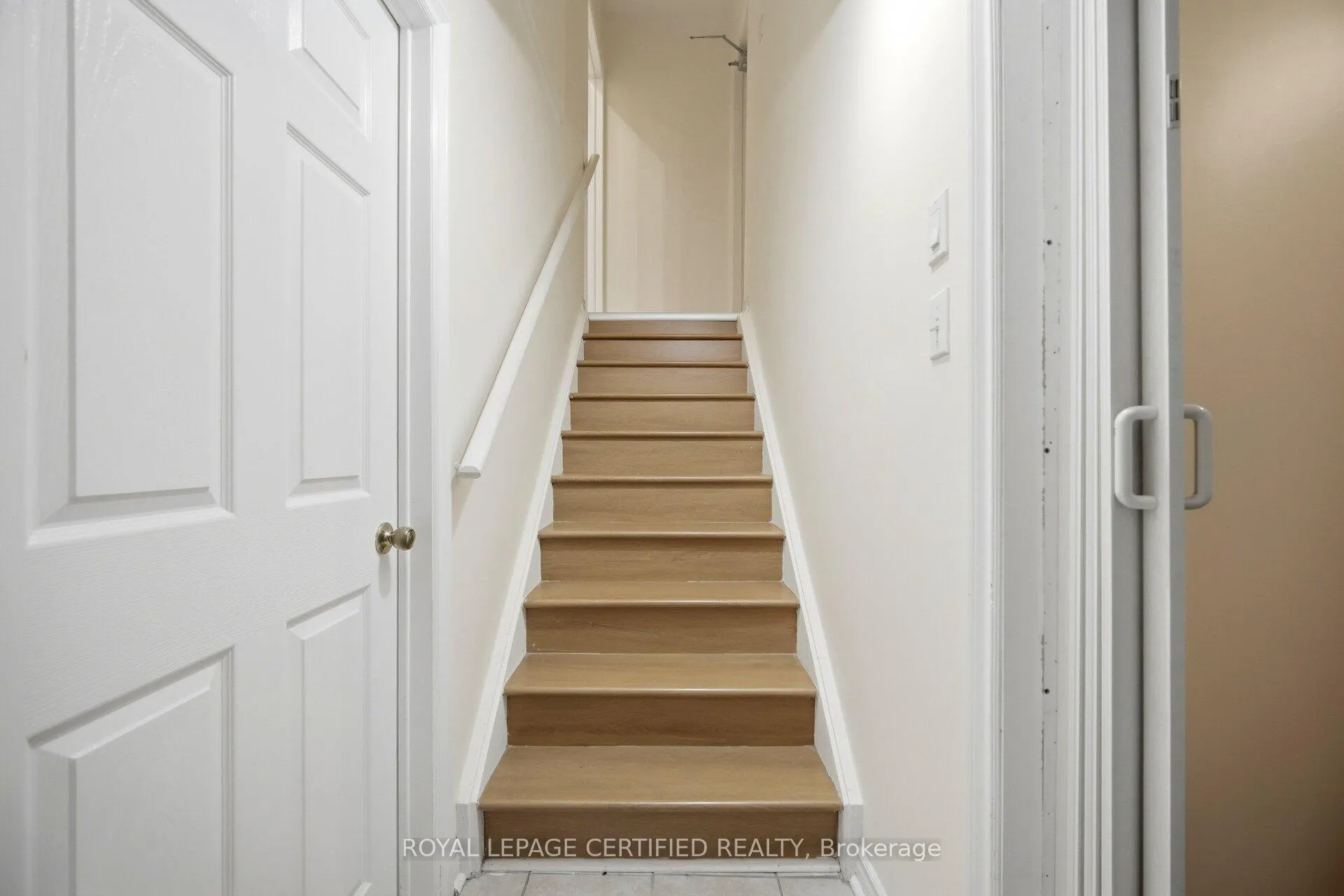 Photo 35 of 3302 Stoney Crescent, Mississauga, Churchill Meadows — HOMEH