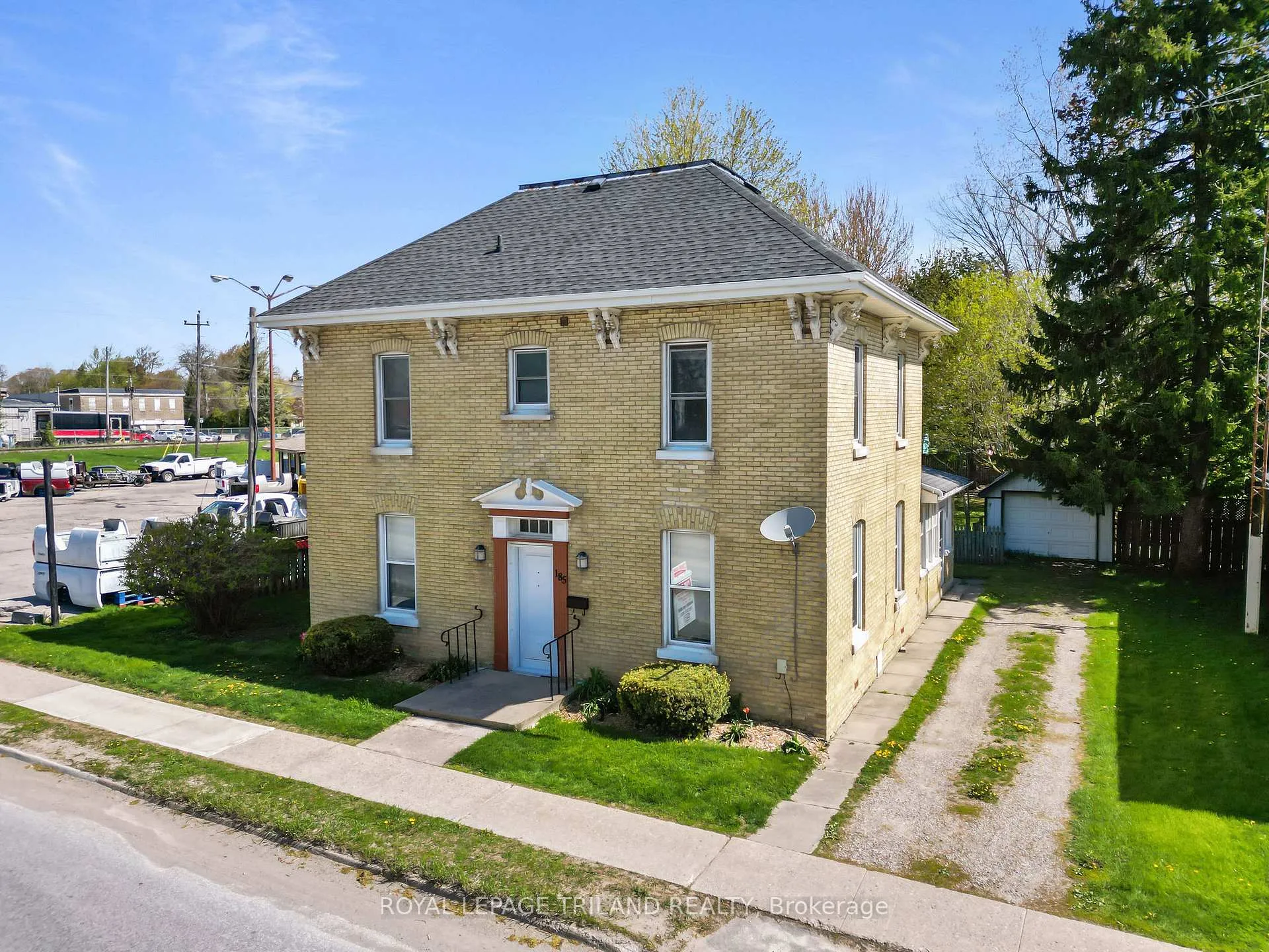 Photo 1 of 185 Main Street, Southwest Middlesex, Glencoe — HOMEH
