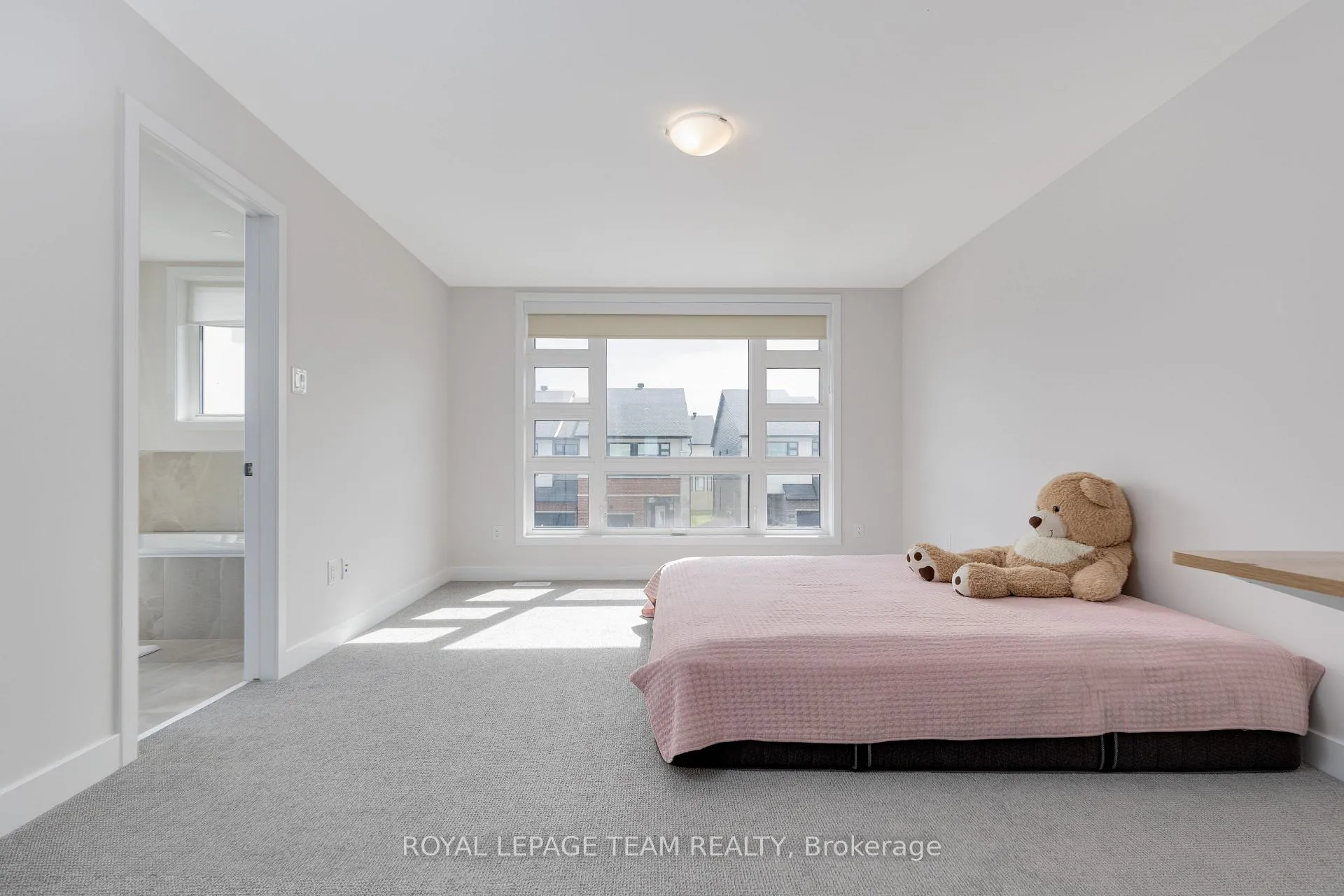 Photo 18 of 506 Cobra Crescent, Ottawa, Kanata - Emerald Meadows/Trailwest — HOMEH