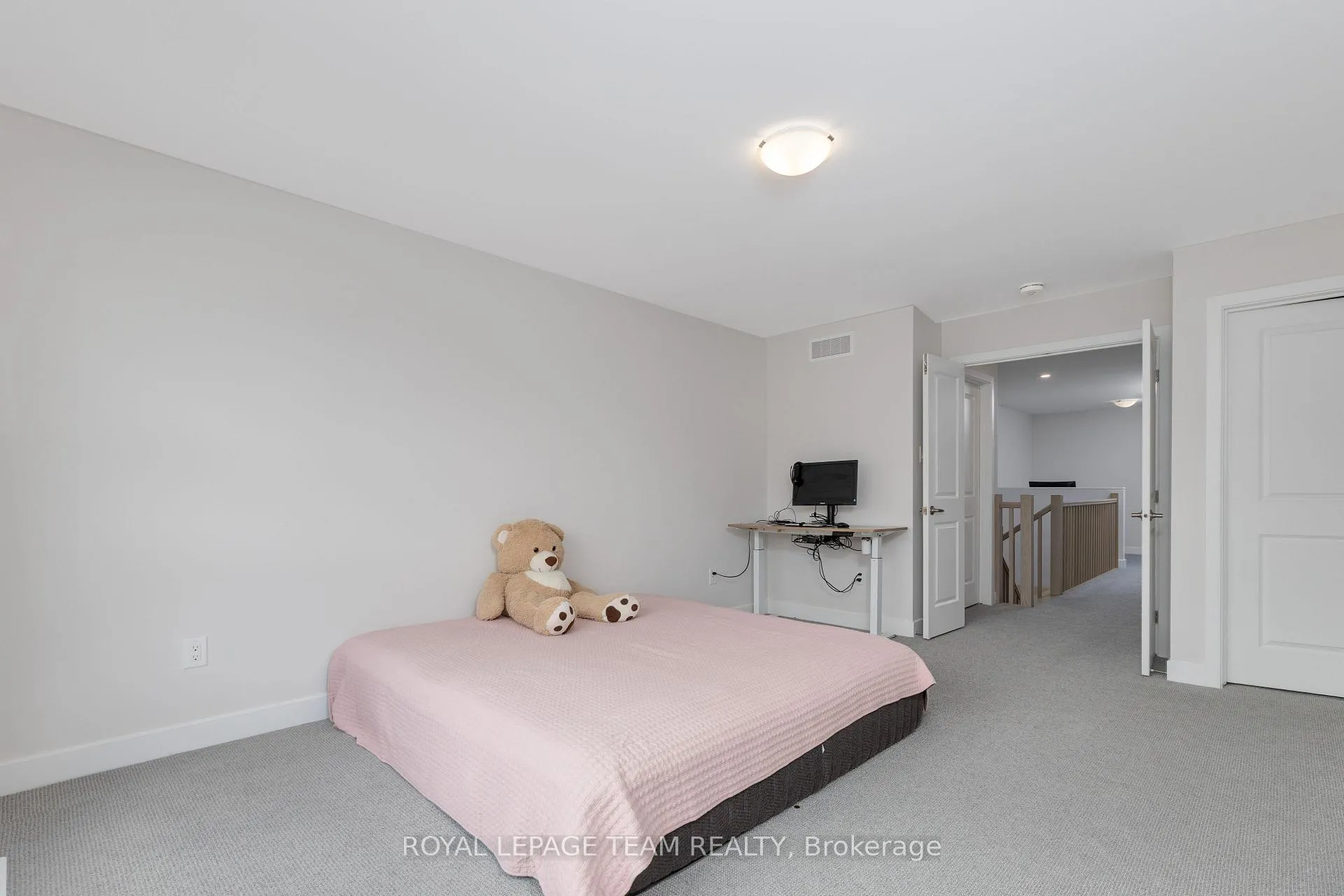 Photo 19 of 506 Cobra Crescent, Ottawa, Kanata - Emerald Meadows/Trailwest — HOMEH