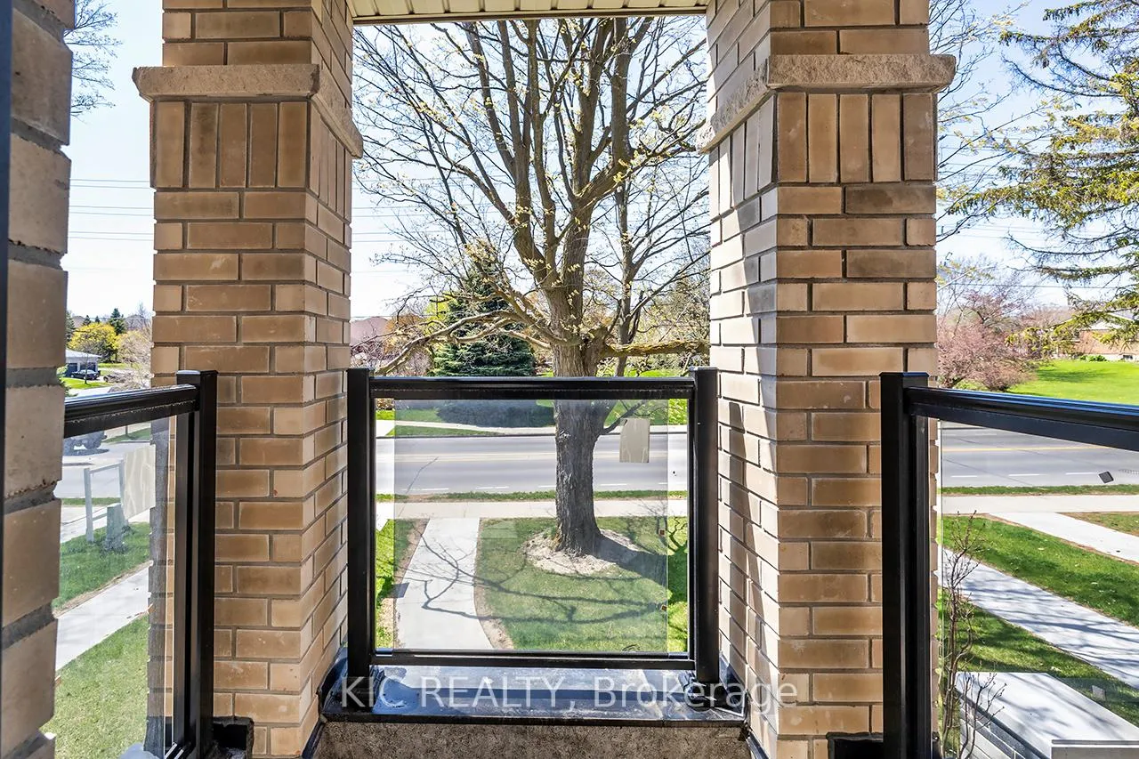Photo 12 of 1557 Green Road, Clarington, Bowmanville — HOMEH