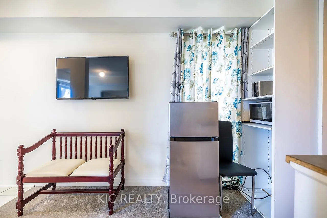 Photo 38 of 1557 Green Road, Clarington, Bowmanville — HOMEH
