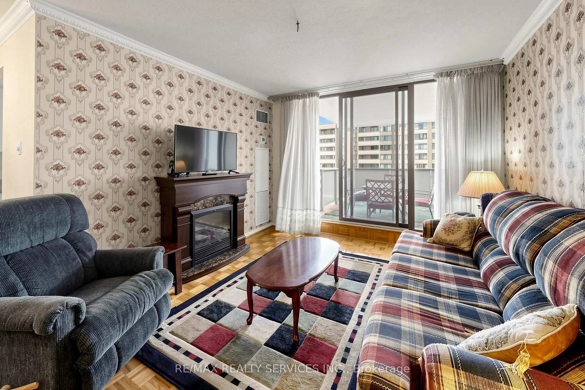 Photo 7 of Unit 1206, 3 Lisa Street, Brampton, Queen Street Corridor — HOMEH