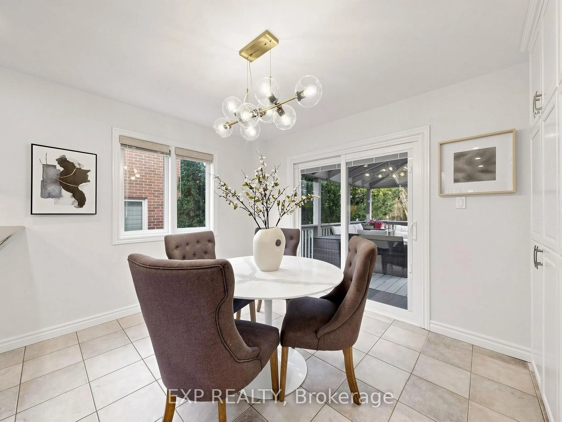 Photo 16 of 249 Corner Ridge Road, Aurora, Aurora Highlands — HOMEH