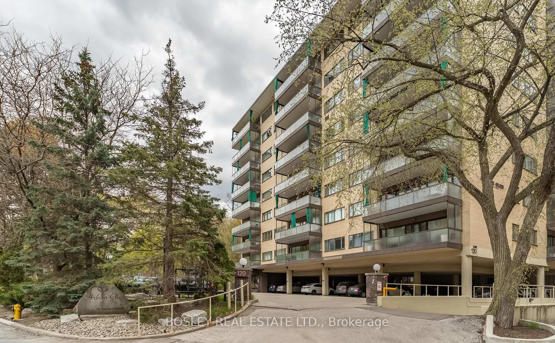Front of Unit 505, 120 Rosedale Valley Road
