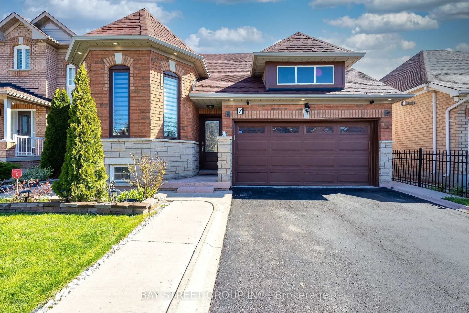 Photo 1 of 7 Orchid Drive, Brampton, Northwest Sandalwood Parkway — HOMEH