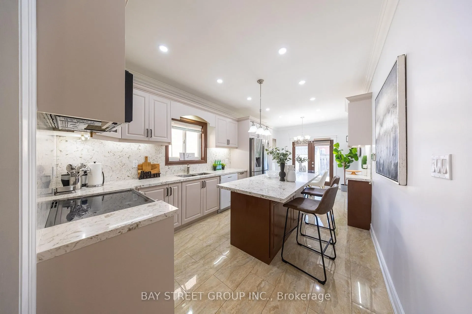 Photo 12 of 7 Orchid Drive, Brampton, Northwest Sandalwood Parkway — HOMEH