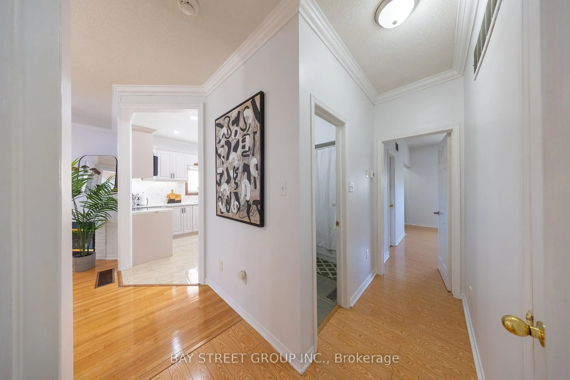 Photo 17 of 7 Orchid Drive, Brampton, Northwest Sandalwood Parkway — HOMEH