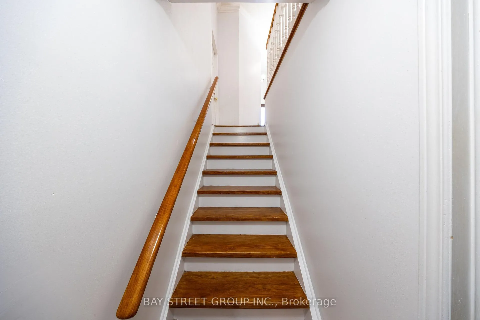 Photo 25 of 7 Orchid Drive, Brampton, Northwest Sandalwood Parkway — HOMEH
