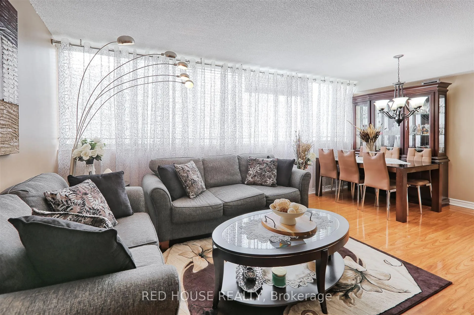 Photo 7 of Unit 705, 3590 Kaneff Crescent, Mississauga, Mississauga Valleys — HOMEH