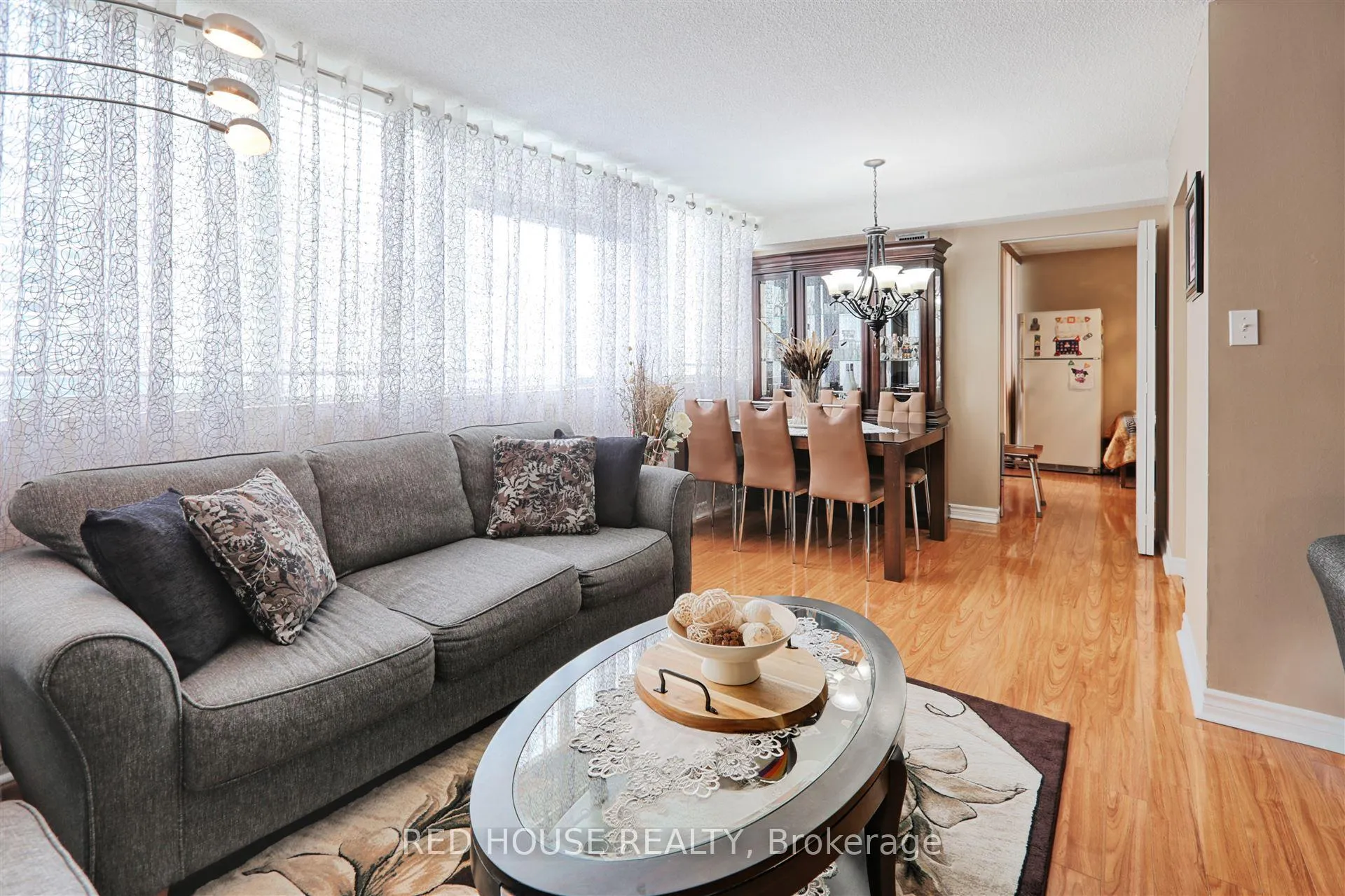 Photo 8 of Unit 705, 3590 Kaneff Crescent, Mississauga, Mississauga Valleys — HOMEH